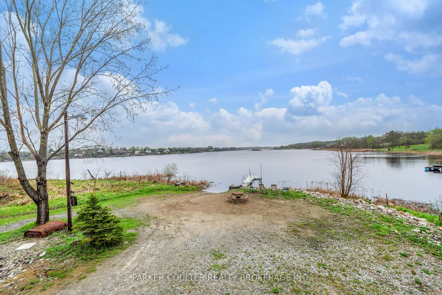 Photo 11 of 17 Tramway Avenue, Parry Sound — HOMEH