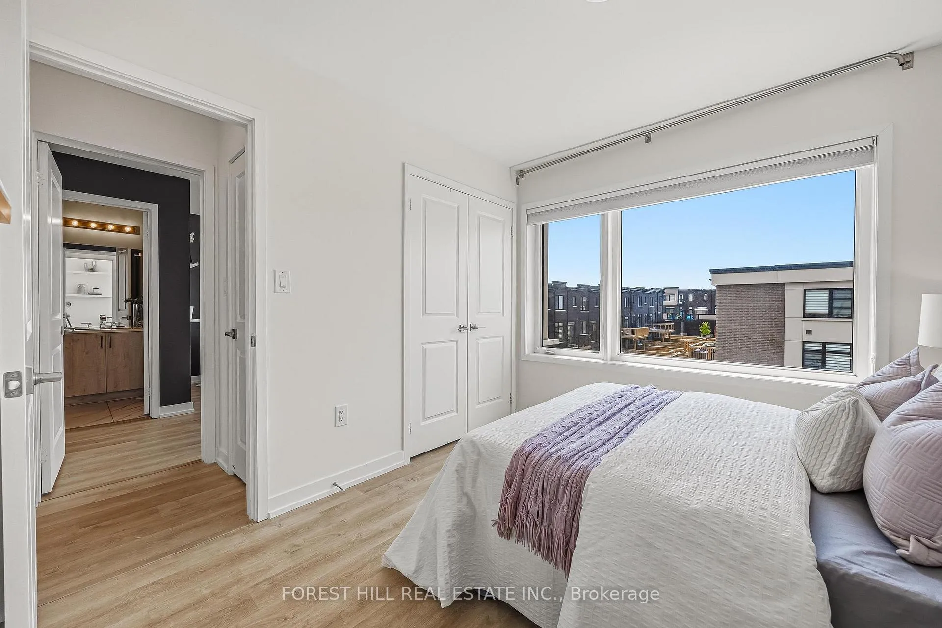 Photo 23 of Unit 409, 2550 Castlegate Crossing, Pickering, Duffin Heights — HOMEH