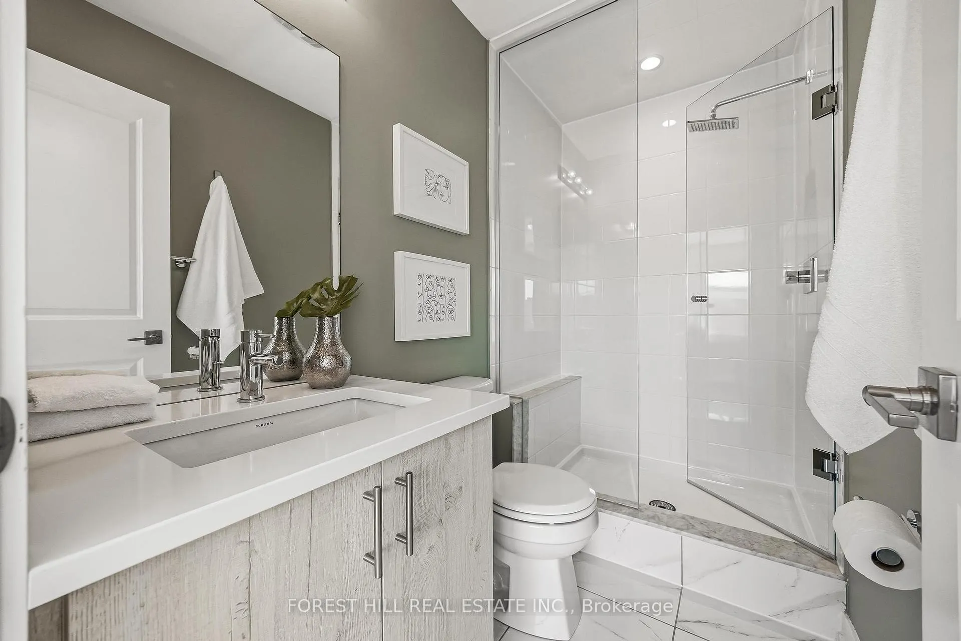 Photo 24 of Unit 409, 2550 Castlegate Crossing, Pickering, Duffin Heights — HOMEH