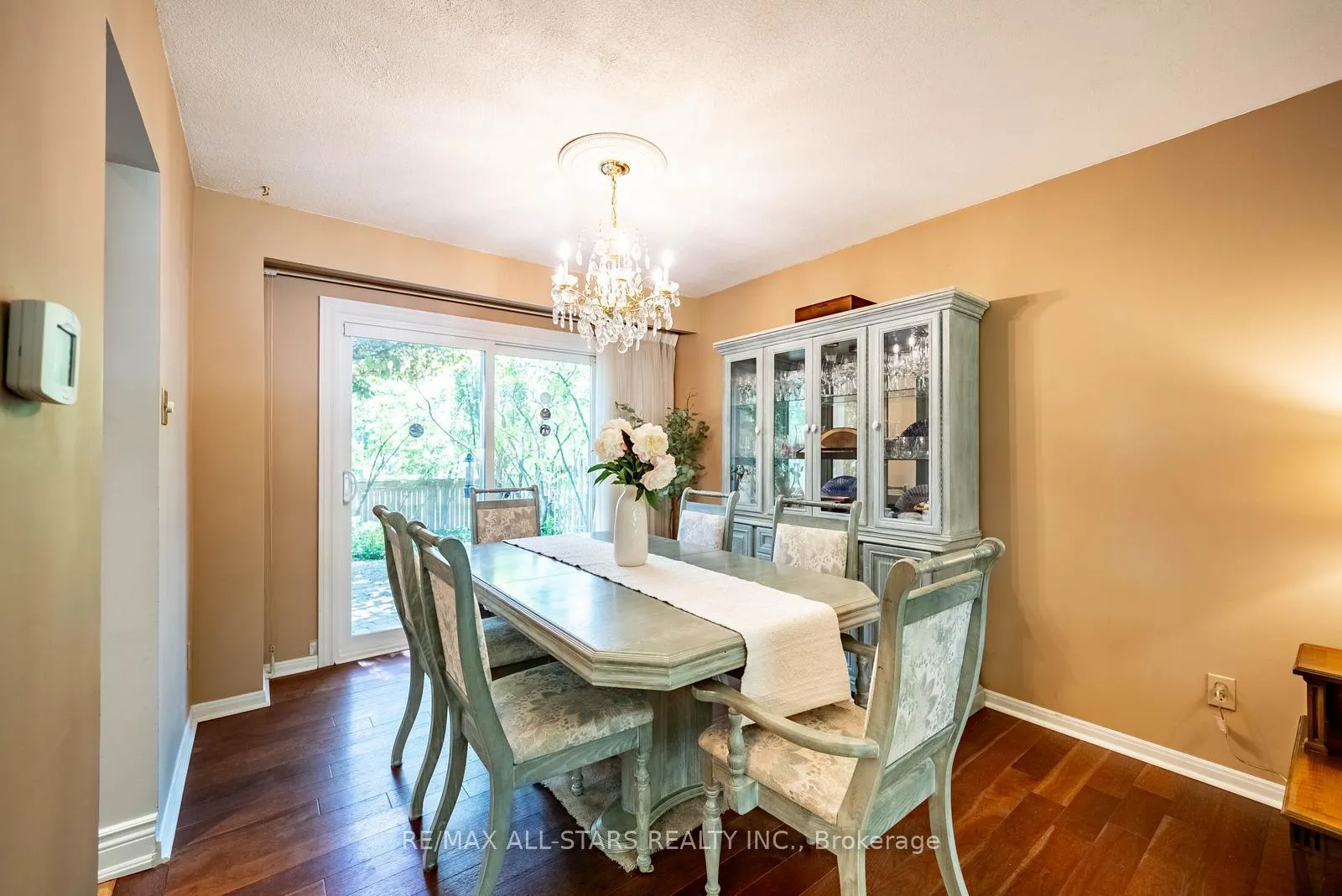 Photo 8 of 127 Church Street, Markham, Markham Village — HOMEH