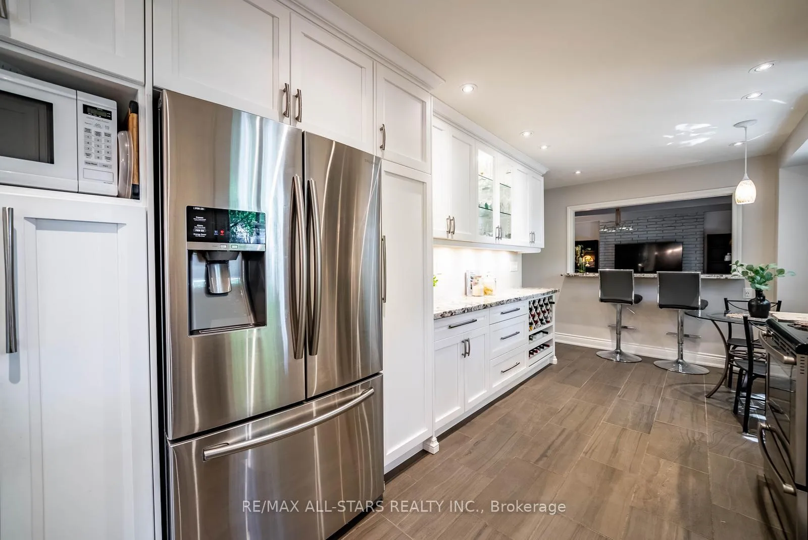 Photo 12 of 127 Church Street, Markham, Markham Village — HOMEH