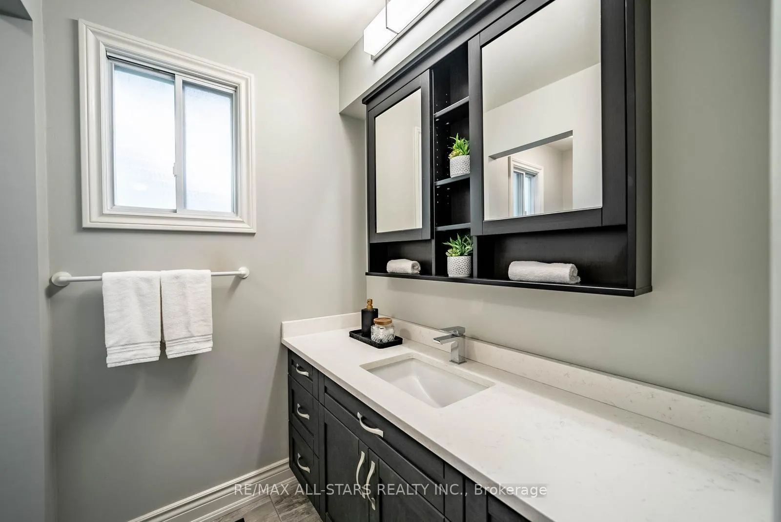 Photo 27 of 127 Church Street, Markham, Markham Village — HOMEH