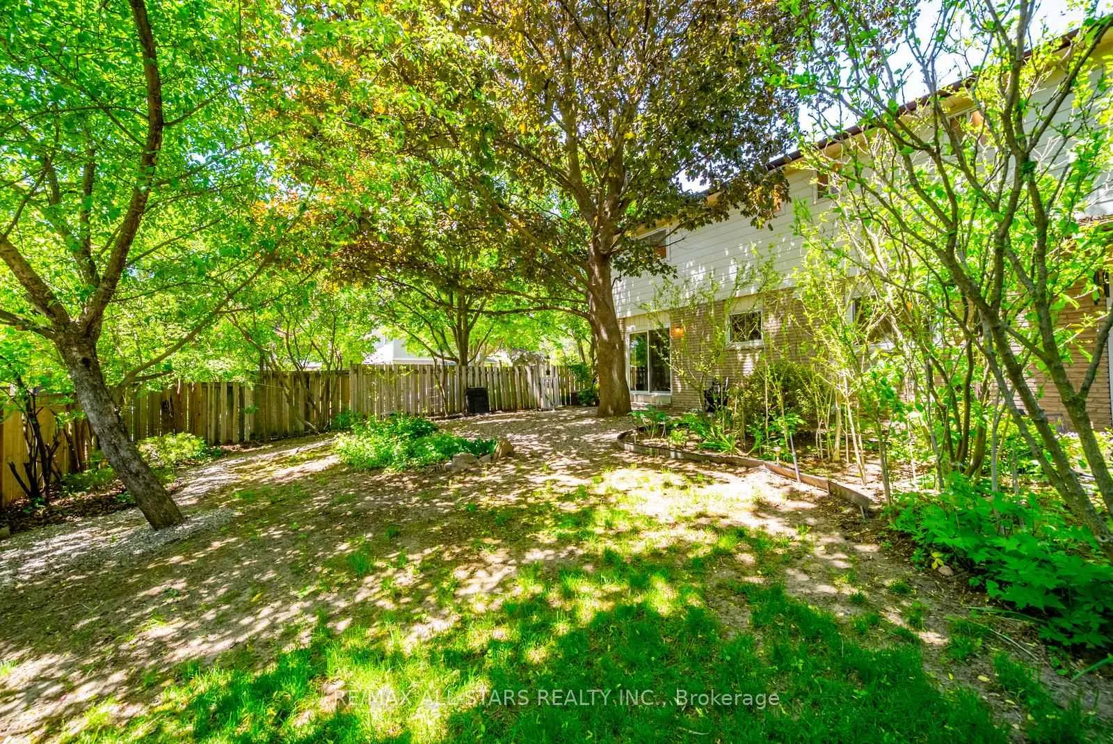 Photo 36 of 127 Church Street, Markham, Markham Village — HOMEH