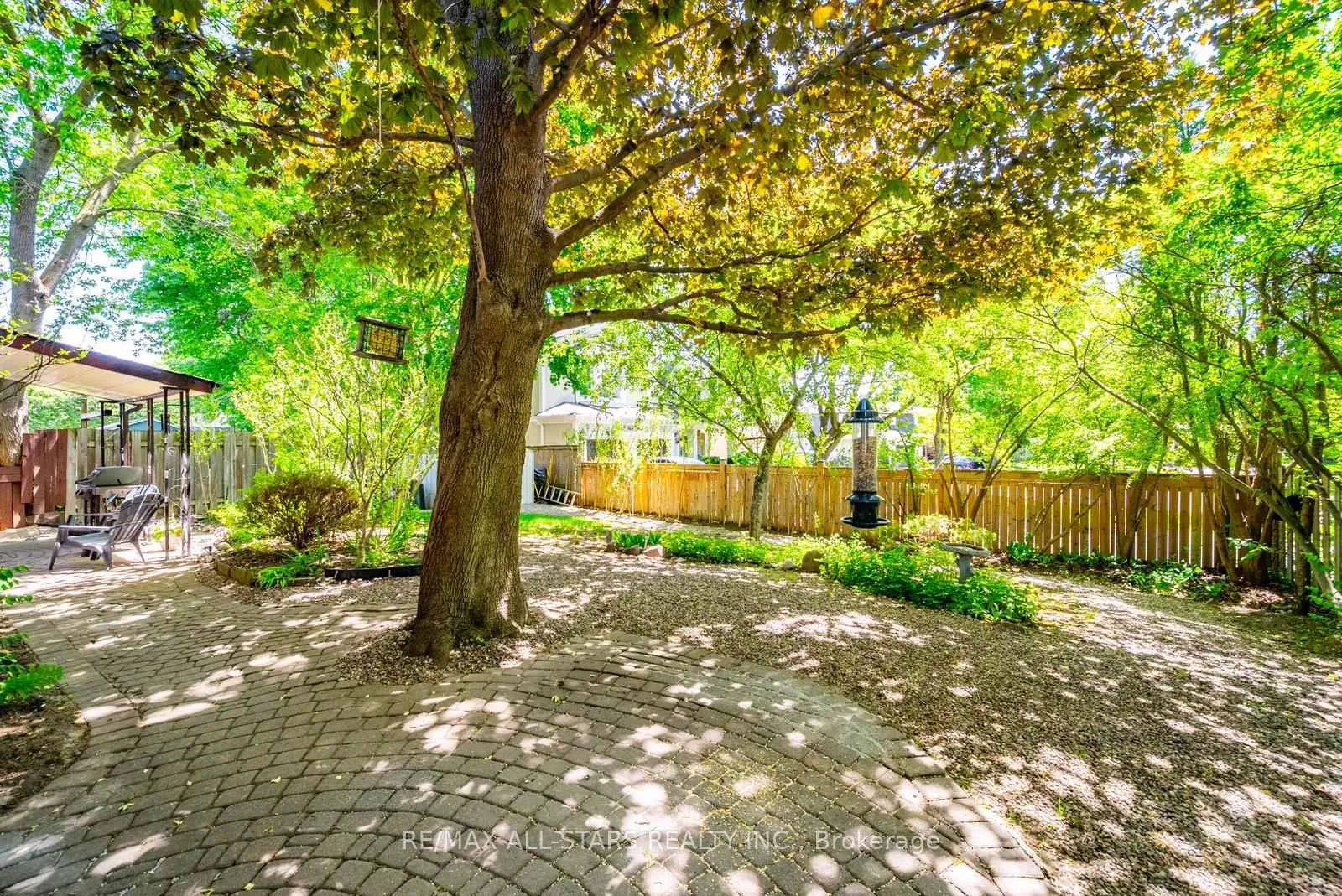 Photo 37 of 127 Church Street, Markham, Markham Village — HOMEH