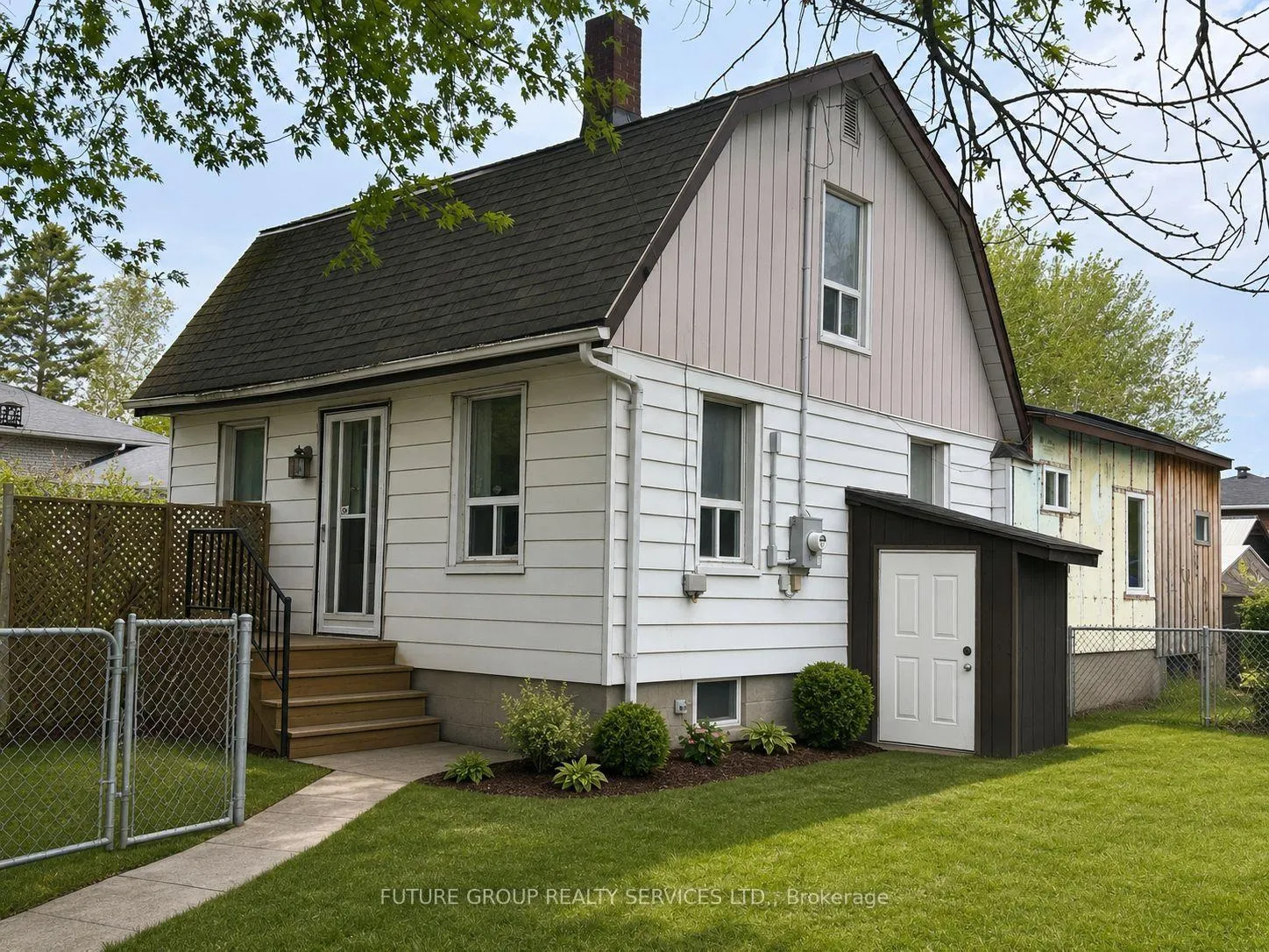 Photo 1 of 9865 Simcoe Rd 10 Rr 2, Clearview, Brentwood — HOMEH