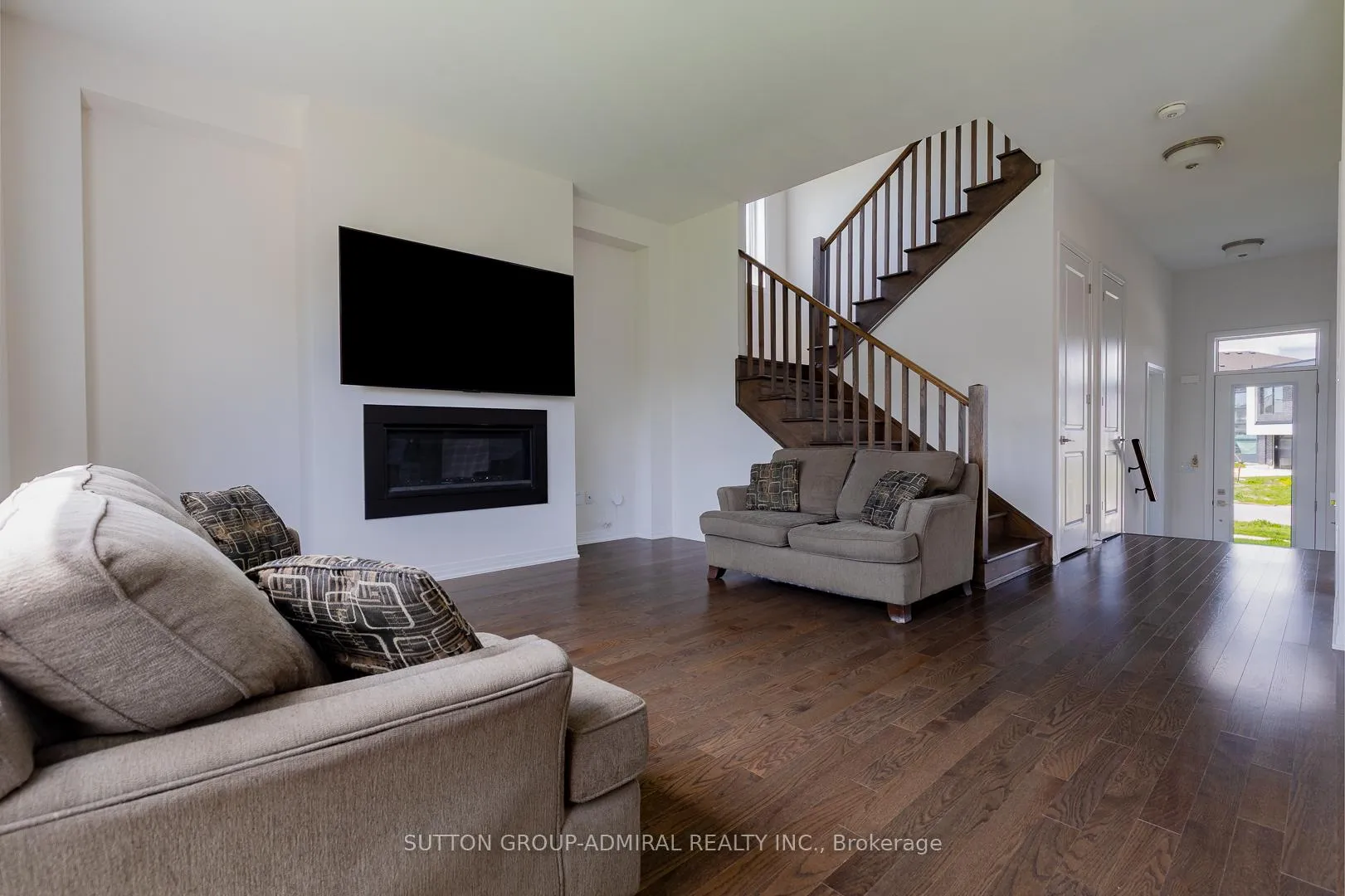 Photo 10 of 3731 Lakepoint Drive, Severn, West Shore — HOMEH