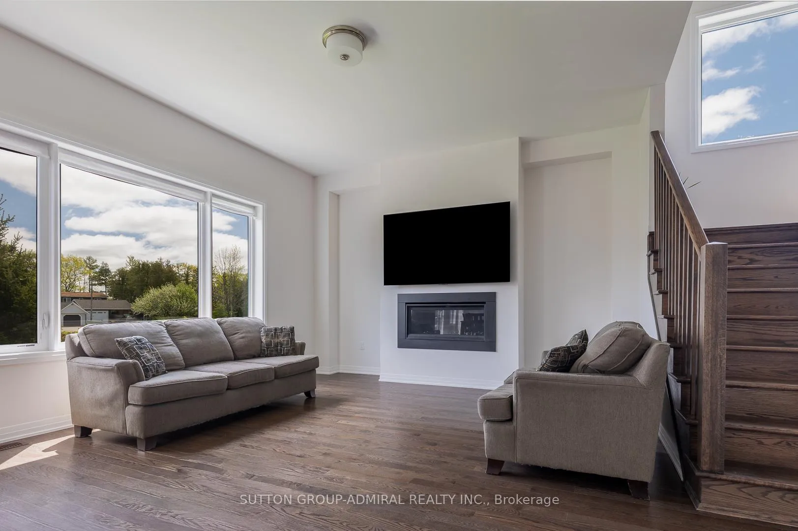 Photo 21 of 3731 Lakepoint Drive, Severn, West Shore — HOMEH