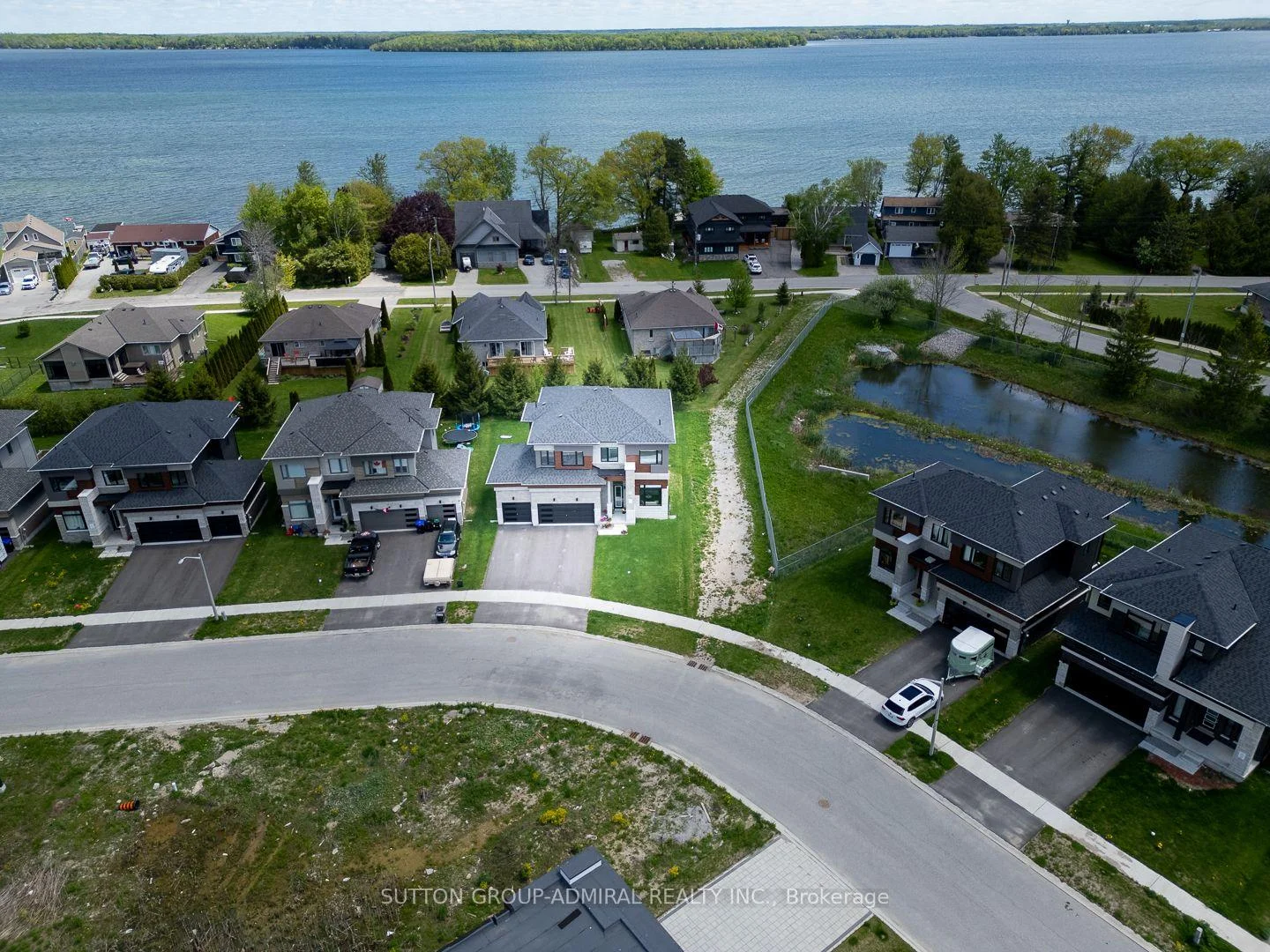 Photo 9 of 3731 Lakepoint Drive, Severn, West Shore — HOMEH