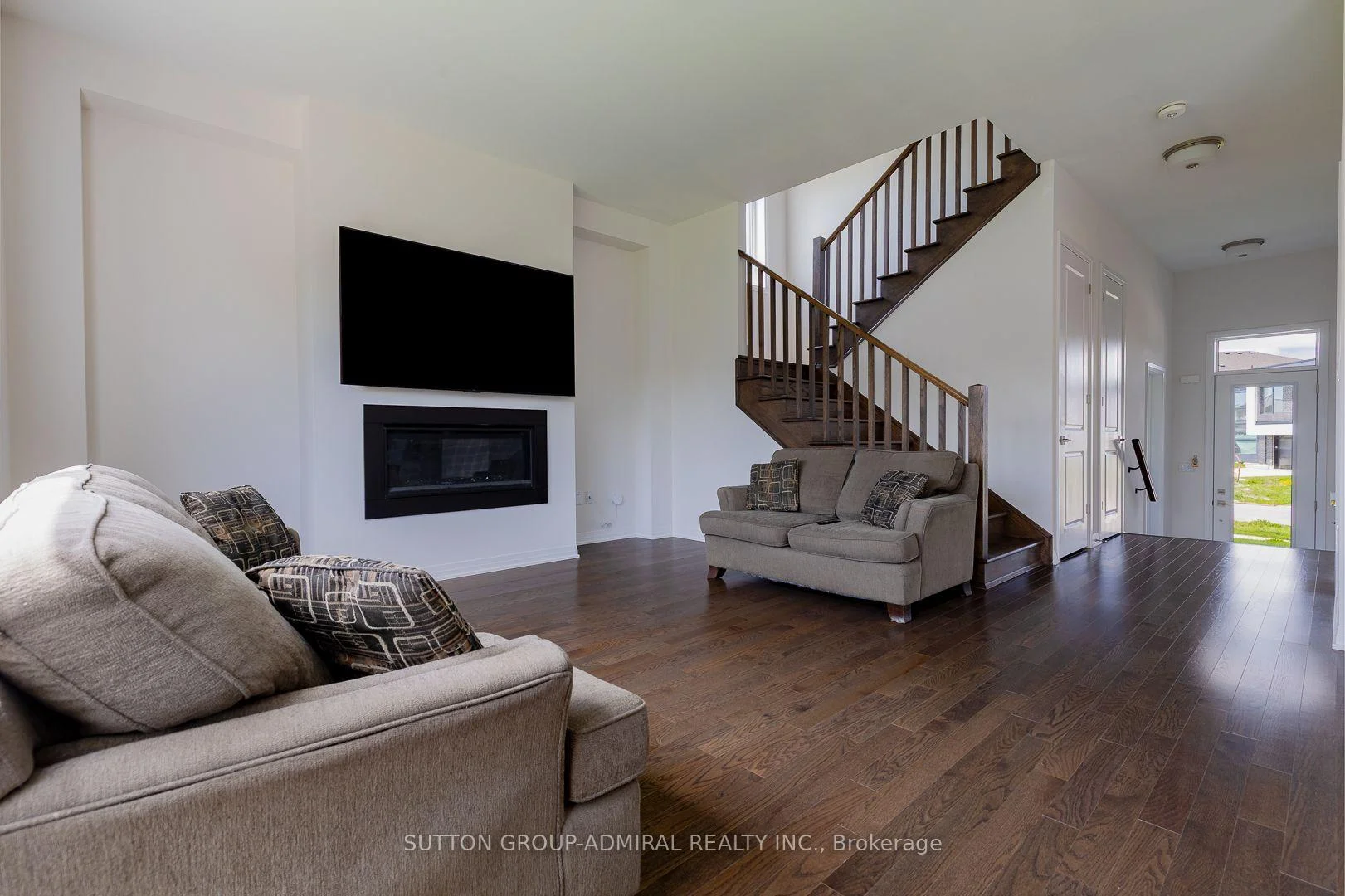 Photo 15 of 3731 Lakepoint Drive, Severn, West Shore — HOMEH