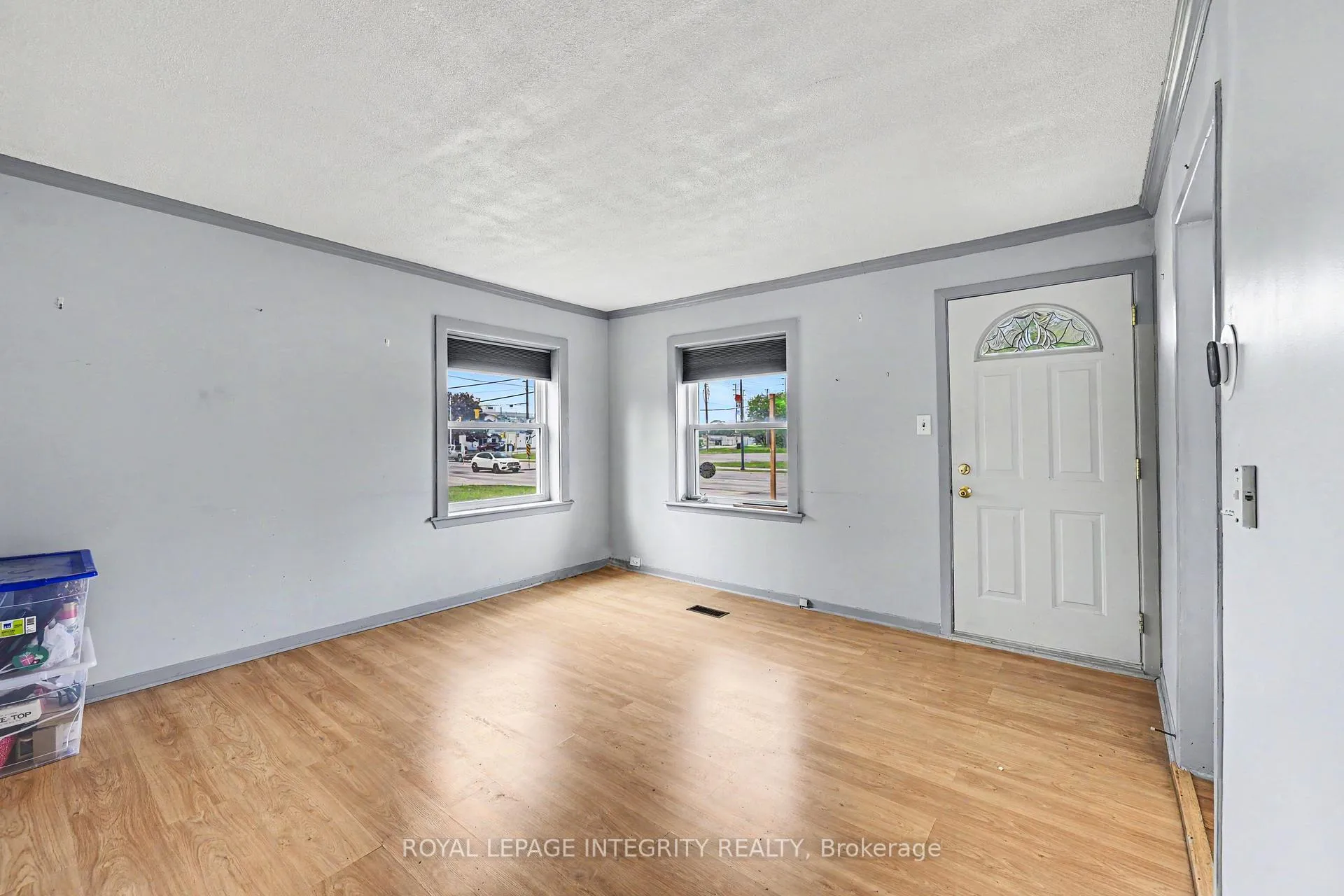Photo 6 of 6070 Perth Street, Ottawa, Richmond — HOMEH