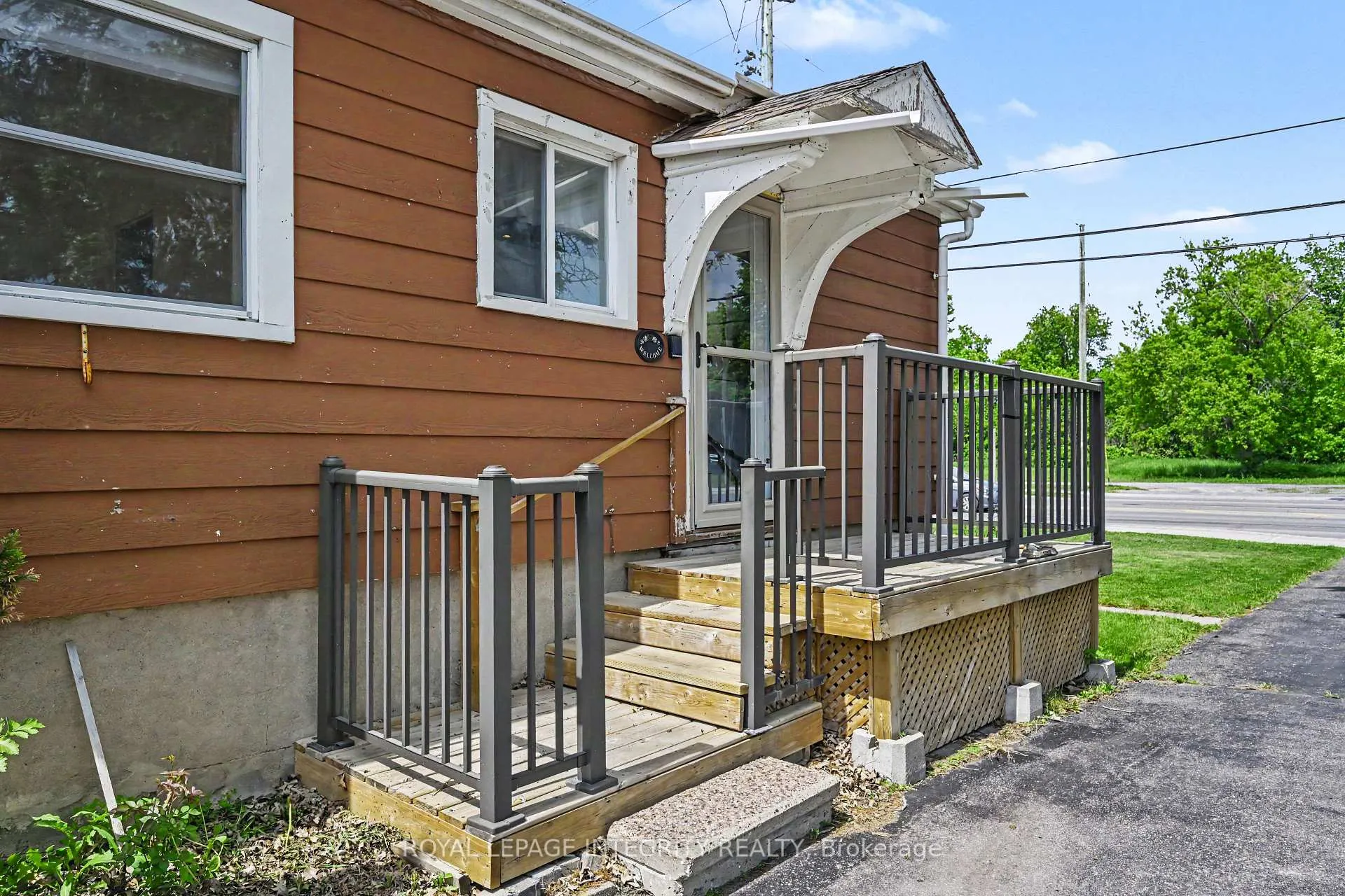 Photo 31 of 6070 Perth Street, Ottawa, Richmond — HOMEH