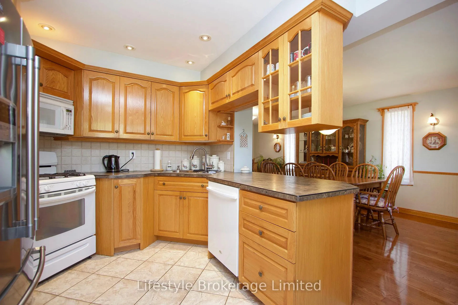 Photo 6 of 97 Hart Boulevard, Clarington, Newcastle — HOMEH