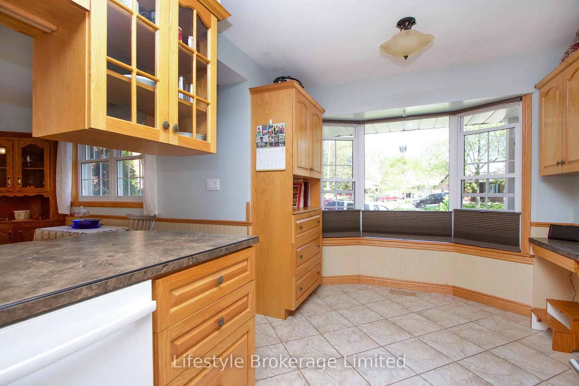 Photo 8 of 97 Hart Boulevard, Clarington, Newcastle — HOMEH