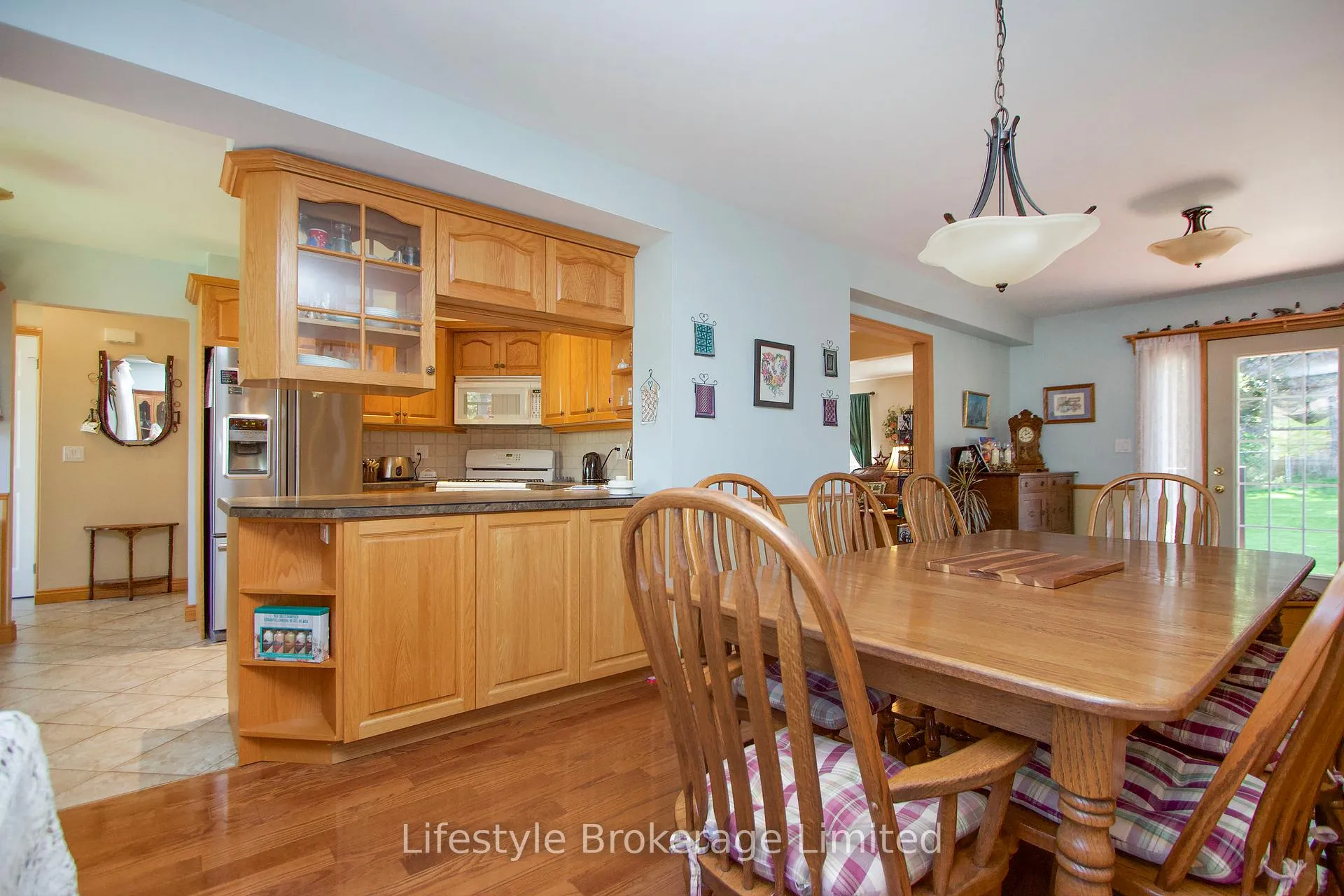 Photo 12 of 97 Hart Boulevard, Clarington, Newcastle — HOMEH
