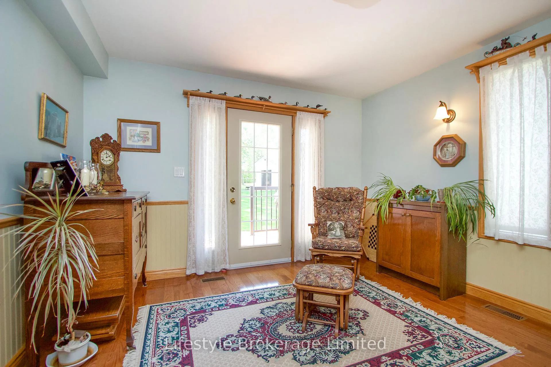 Photo 13 of 97 Hart Boulevard, Clarington, Newcastle — HOMEH