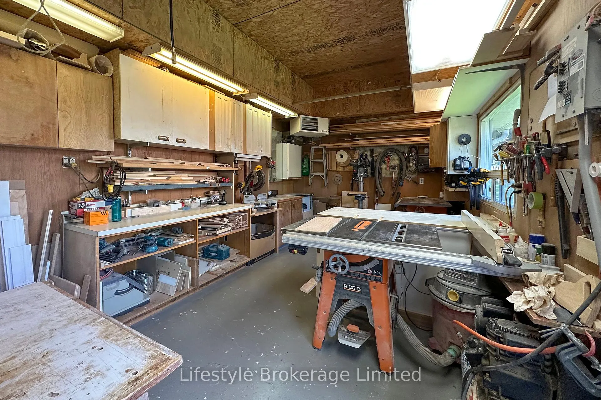 Photo 38 of 97 Hart Boulevard, Clarington, Newcastle — HOMEH