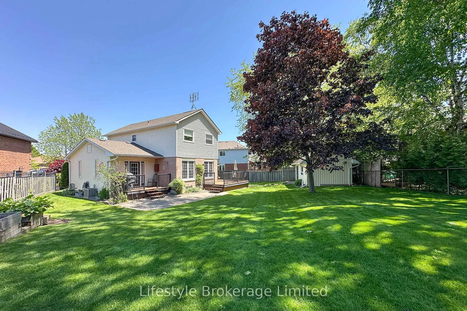 Photo 46 of 97 Hart Boulevard, Clarington, Newcastle — HOMEH