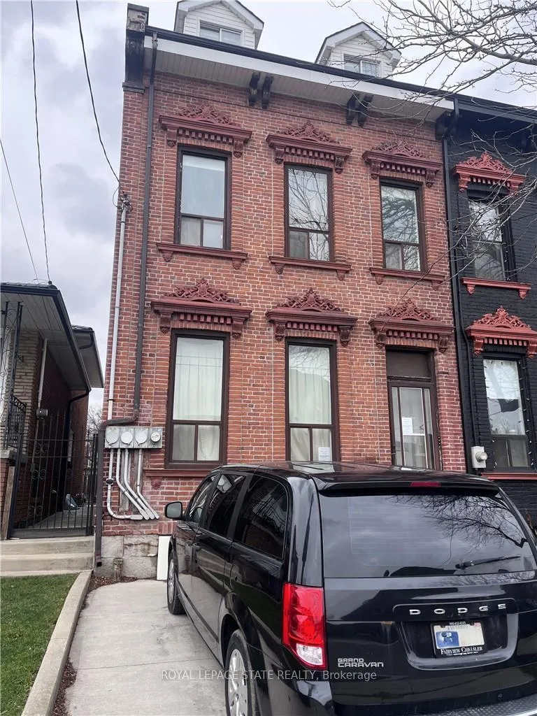 Photo 2 of 223 Park Street N, Hamilton, Central — HOMEH