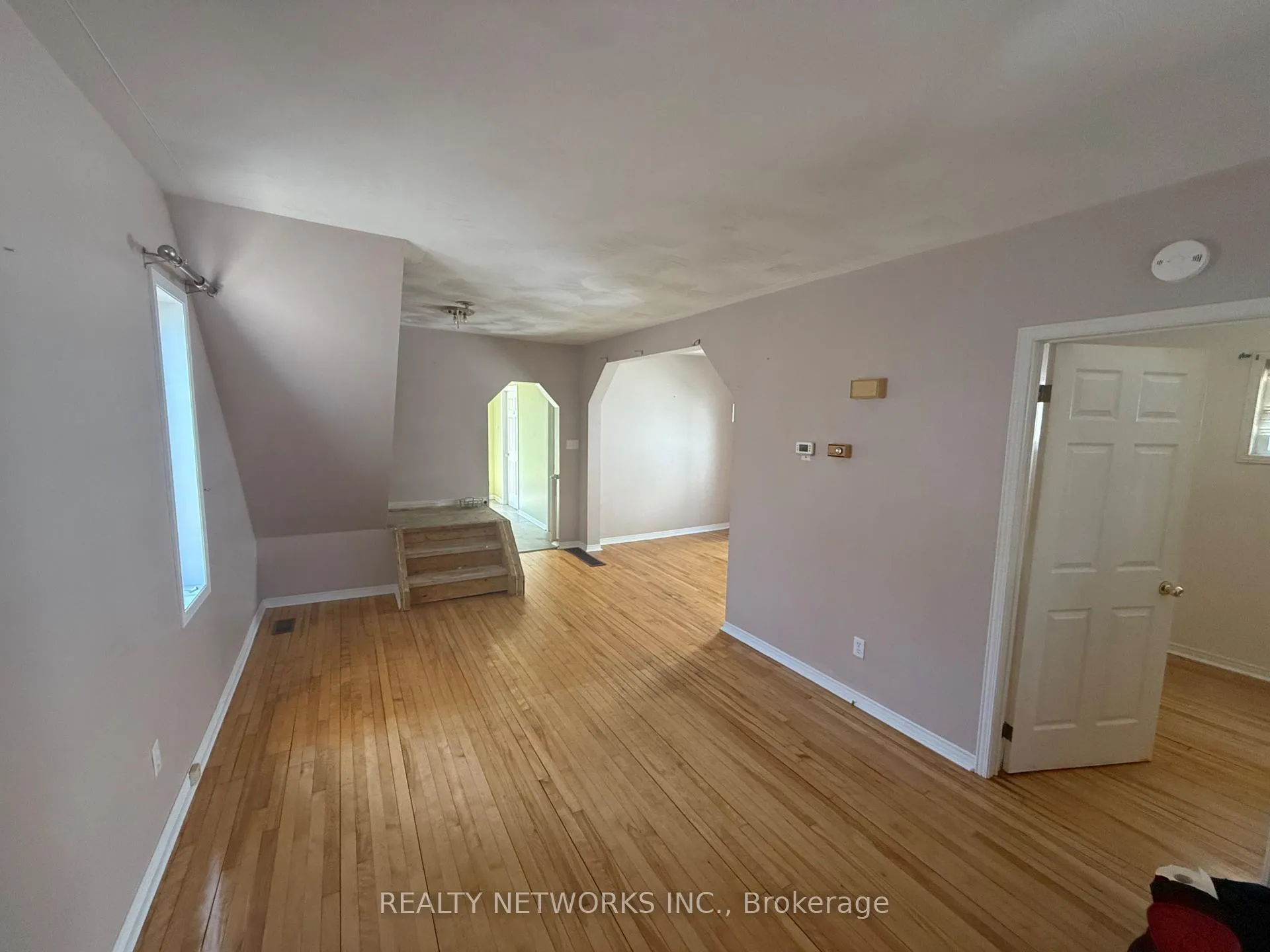 Photo 4 of 112 Dwyer Avenue, Timmins, SCH - Main Area — HOMEH