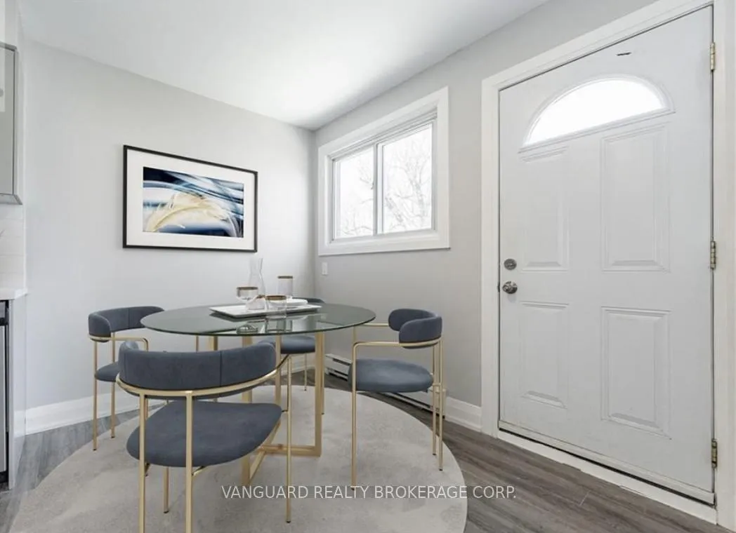 Photo 3 of 135 Pollock Avenue, Cambridge, Alison — HOMEH