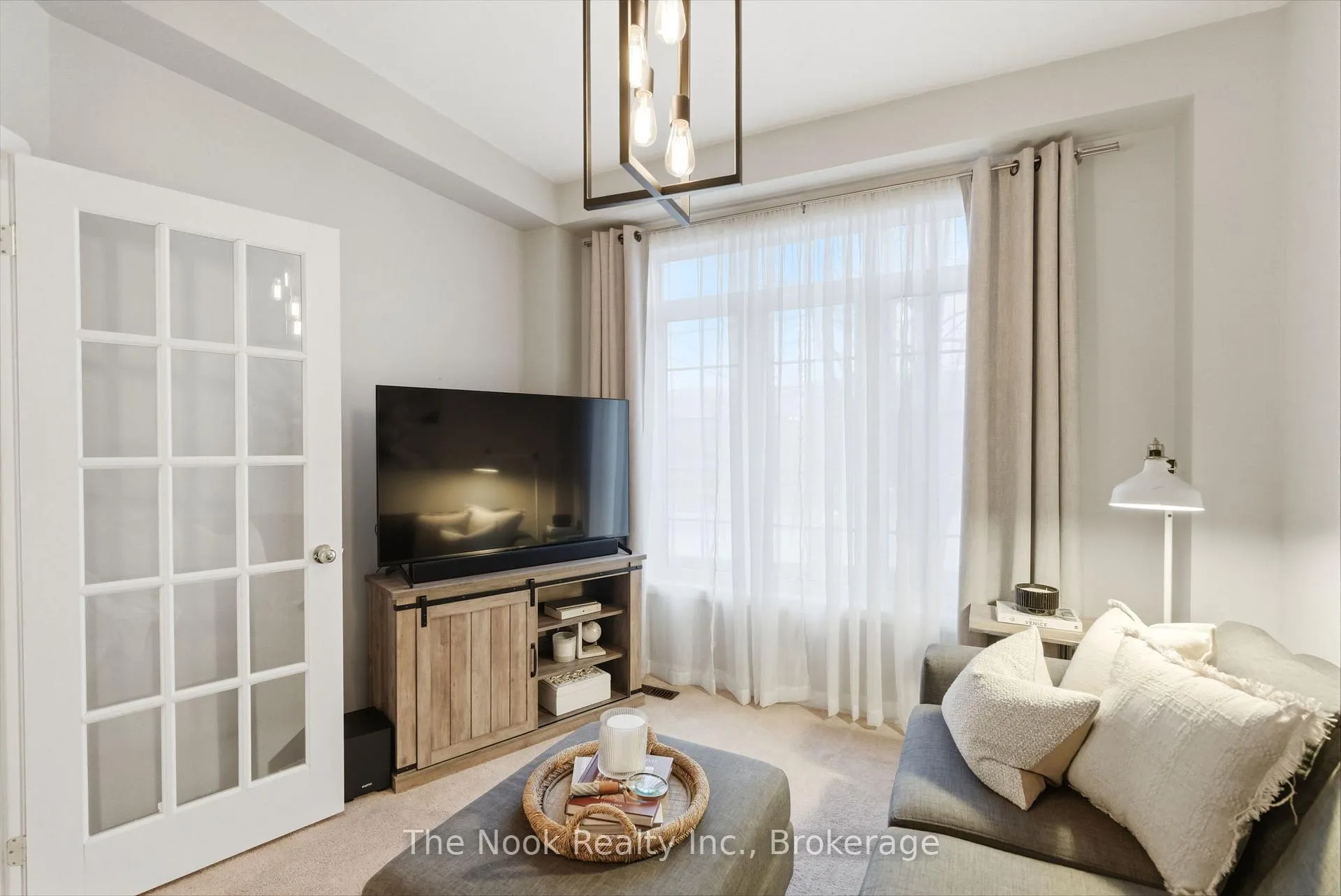 Photo 18 of 107 Barkdale Way, Whitby, Pringle Creek — HOMEH