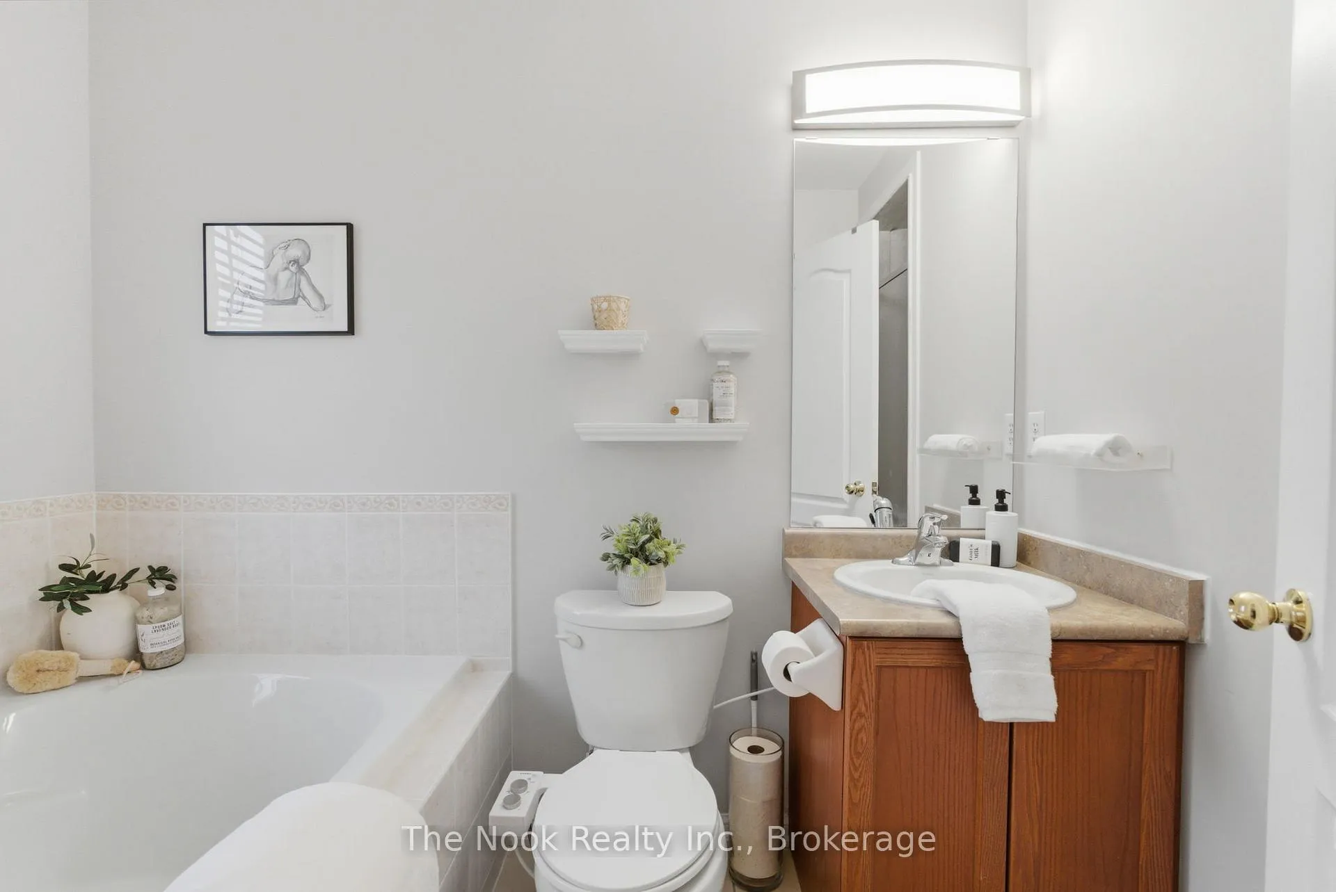 Photo 29 of 107 Barkdale Way, Whitby, Pringle Creek — HOMEH