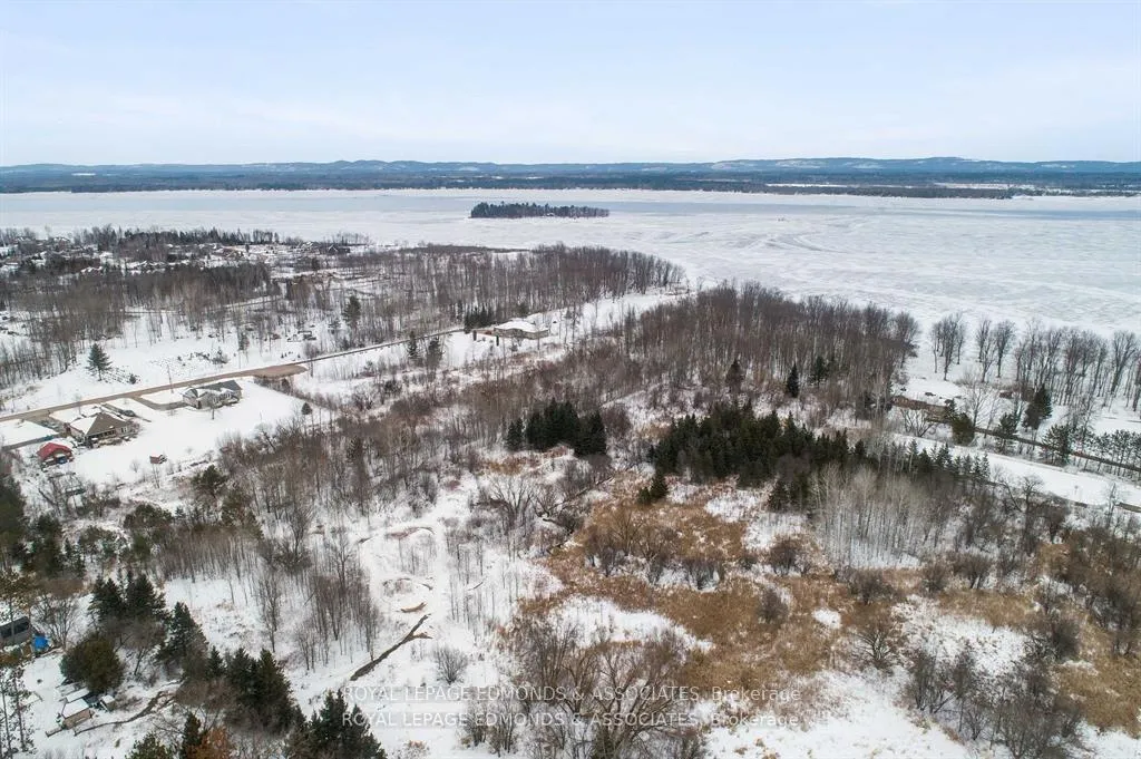 Photo 4 of Golf Course Road, Laurentian Valley — HOMEH