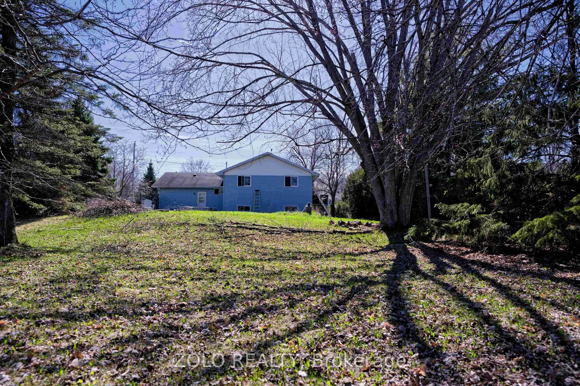 Photo 4 of 4075 Lafortune Drive, Ottawa, Vernon — HOMEH