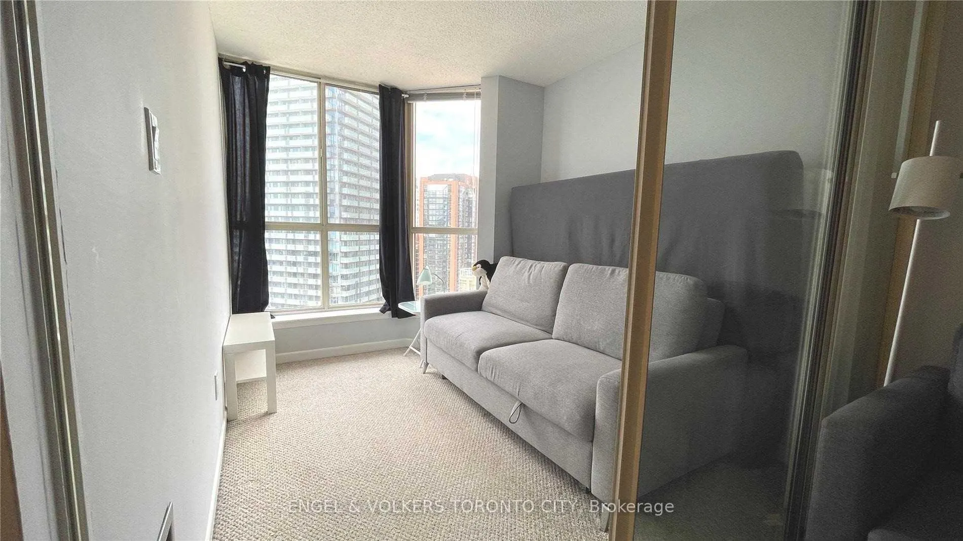 Photo 4 of Unit 2601, 44 St Joseph Street, Toronto, Bay Street Corridor — HOMEH