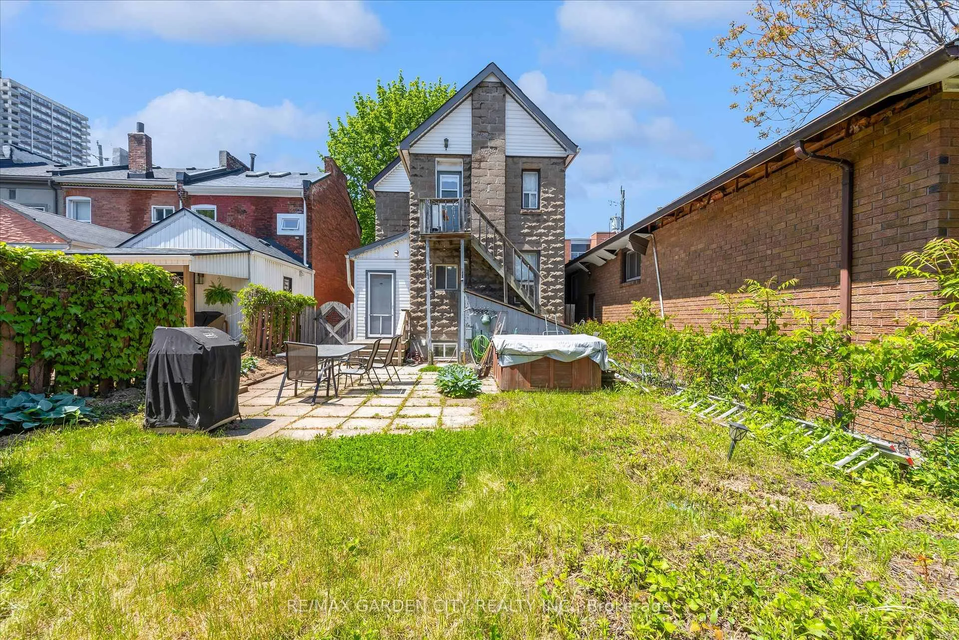 Photo 1 of Unit Lower, 205 Ferguson Avenue S, Hamilton, Corktown — HOMEH