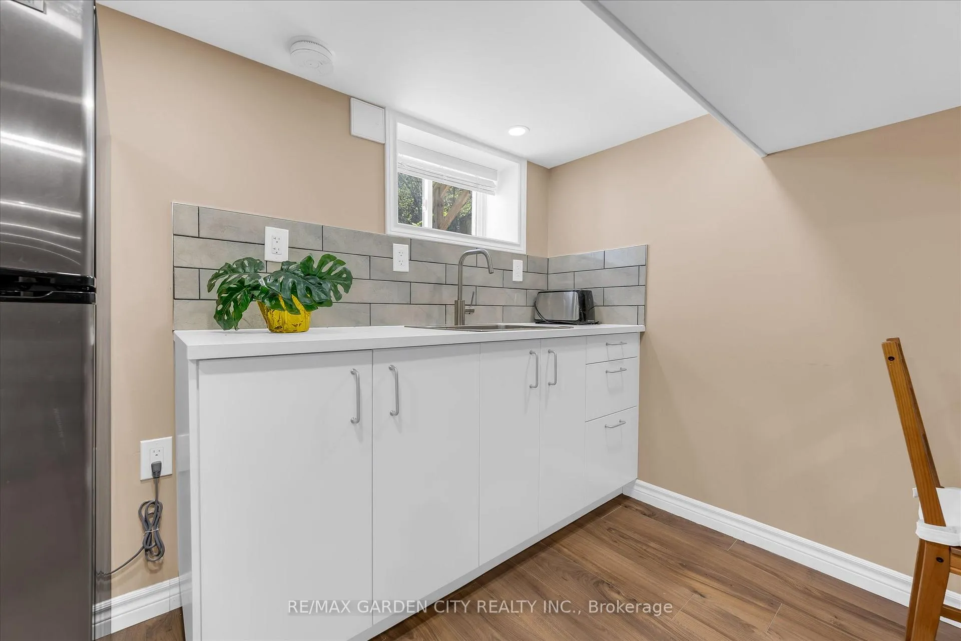 Photo 4 of Unit Lower, 205 Ferguson Avenue S, Hamilton, Corktown — HOMEH