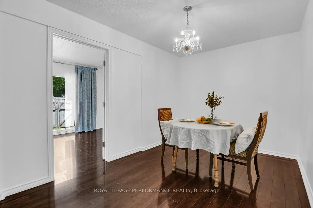 Photo 12 of 1743 Heatherington Road, Ottawa, Heron Gate/Industrial Park — HOMEH