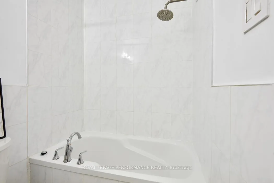Photo 28 of 1743 Heatherington Road, Ottawa, Heron Gate/Industrial Park — HOMEH