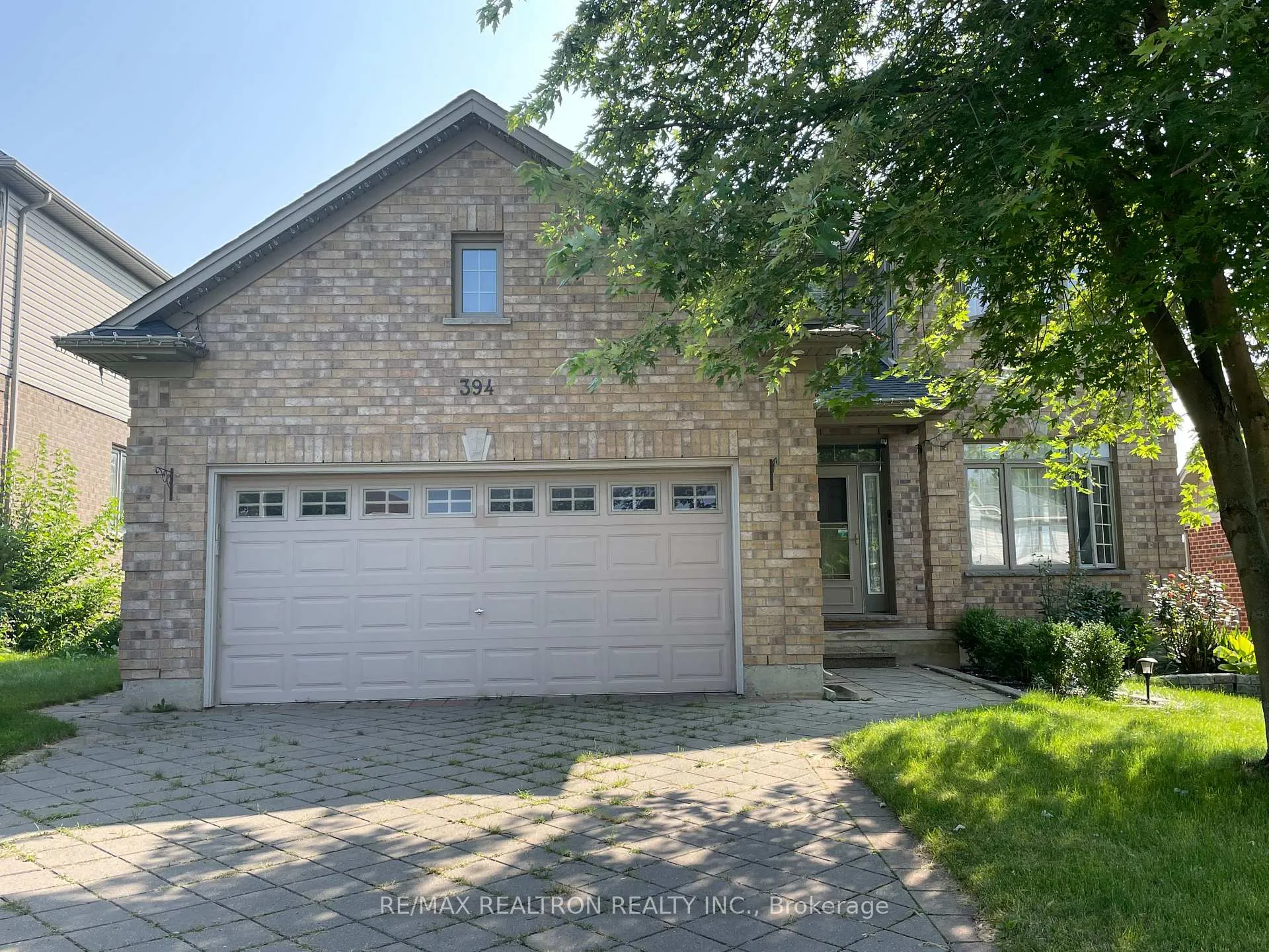 Front of Bsmt 394 Berryhill Drive W