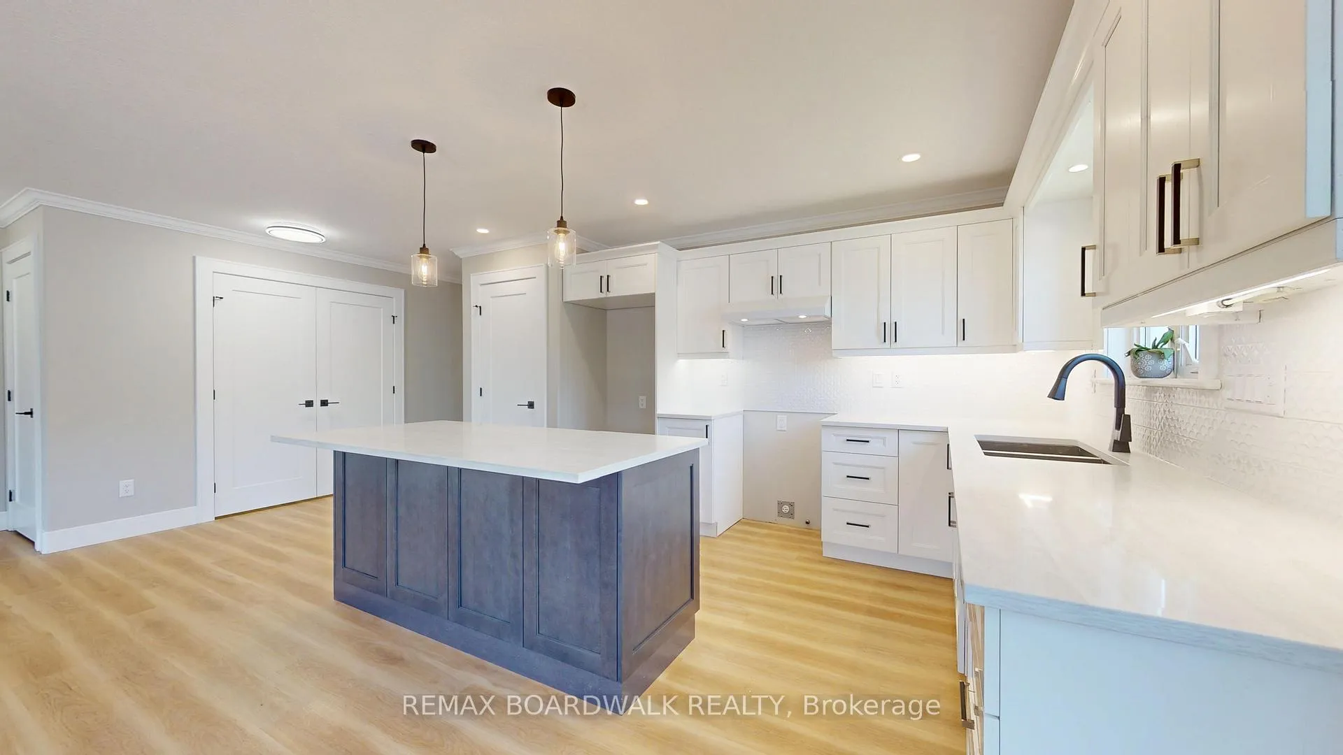 Photo 8 of 1025 Aspen Drive, Brockville — HOMEH