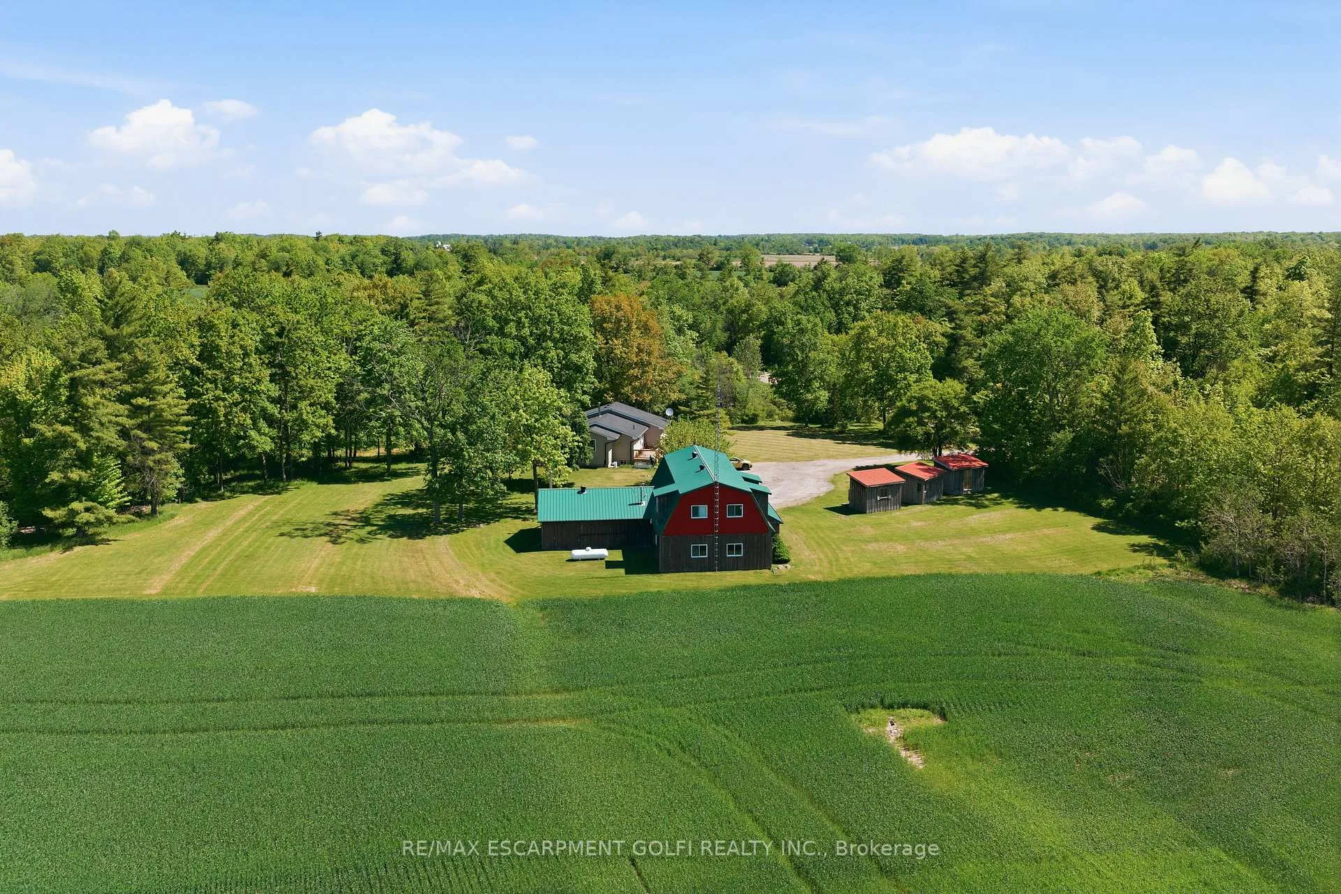Photo 17 of 5153 Berry Road, Hamilton, Rural Glanbrook — HOMEH