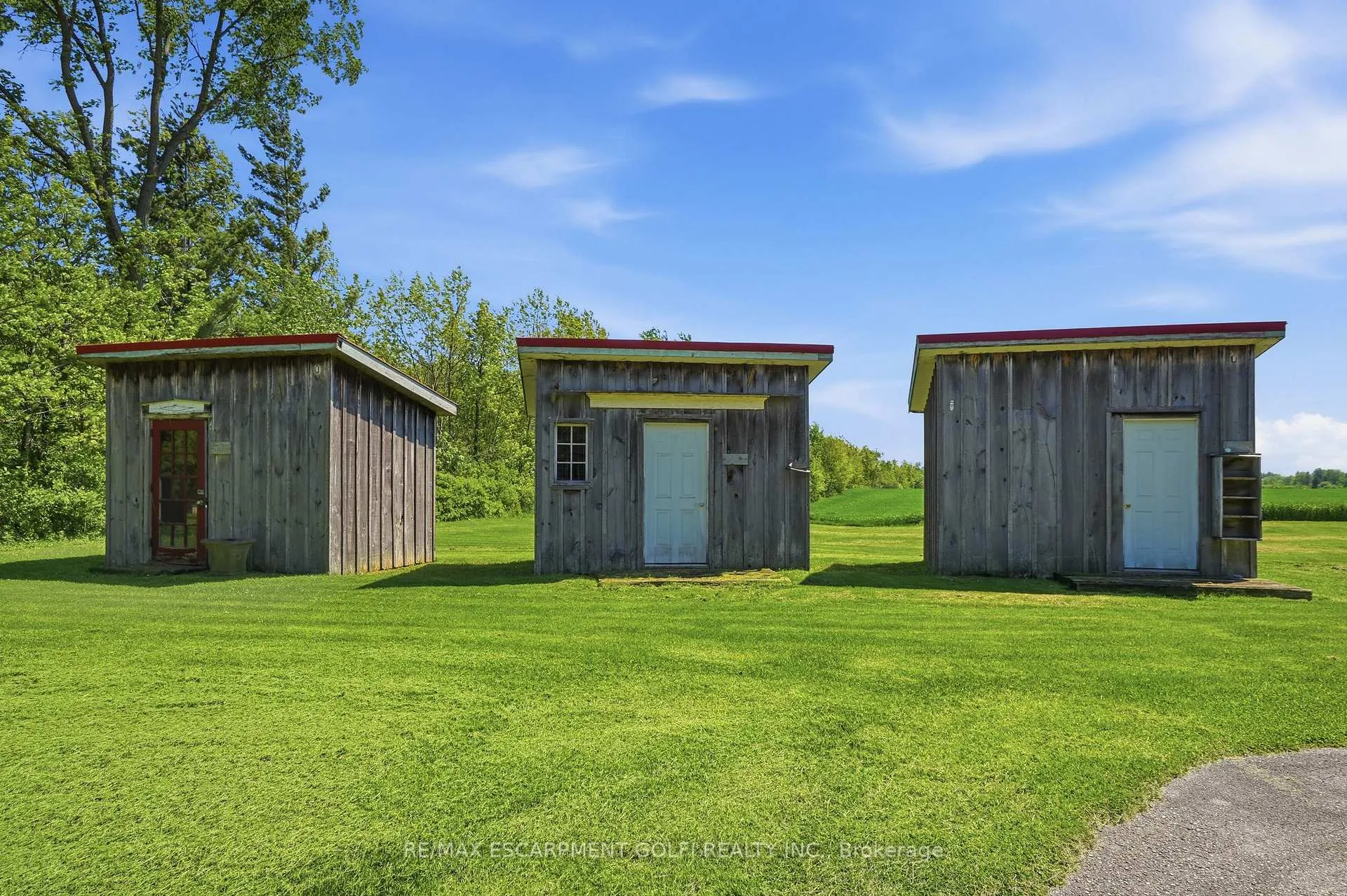 Photo 19 of 5153 Berry Road, Hamilton, Rural Glanbrook — HOMEH