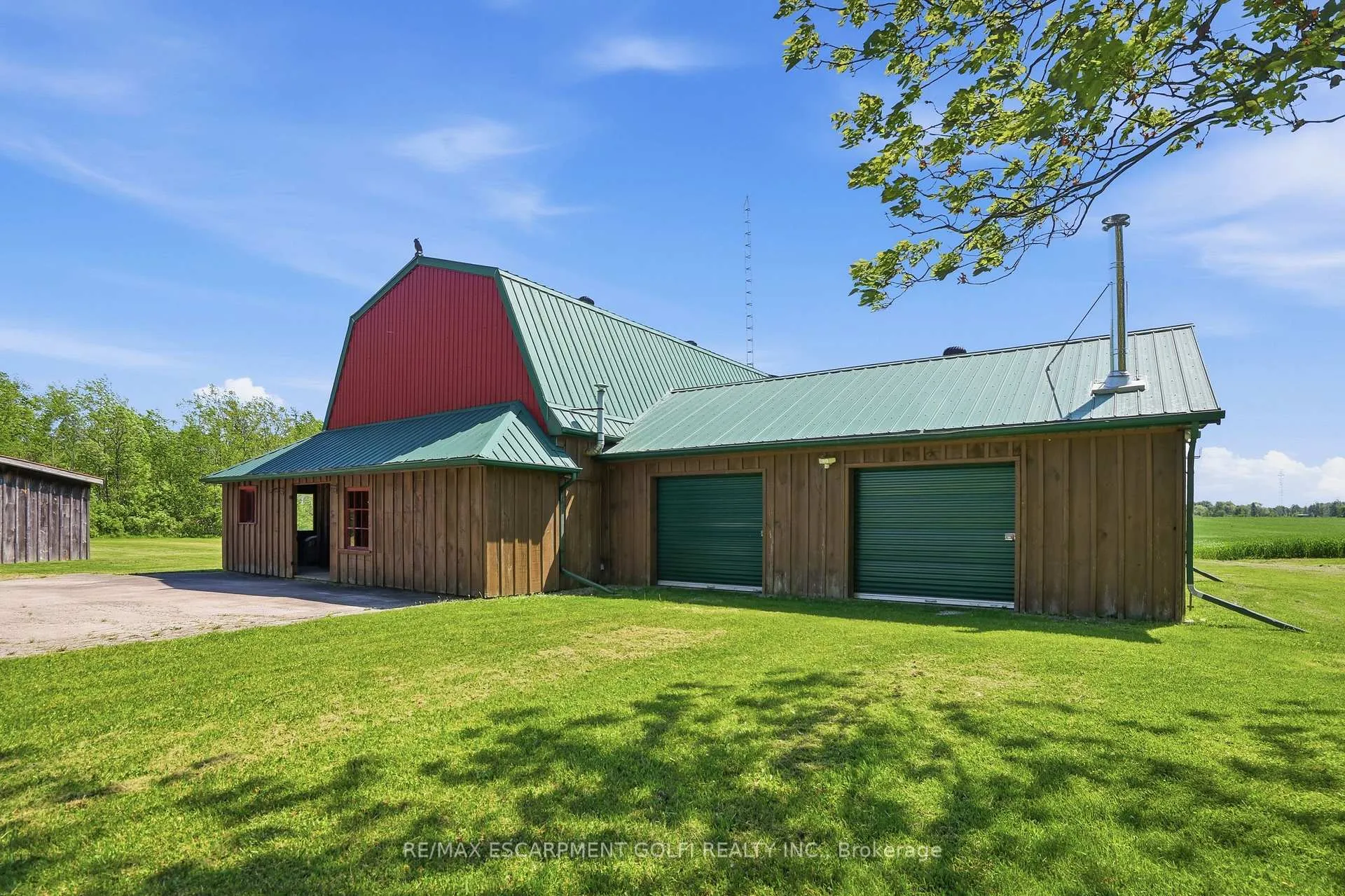Photo 21 of 5153 Berry Road, Hamilton, Rural Glanbrook — HOMEH