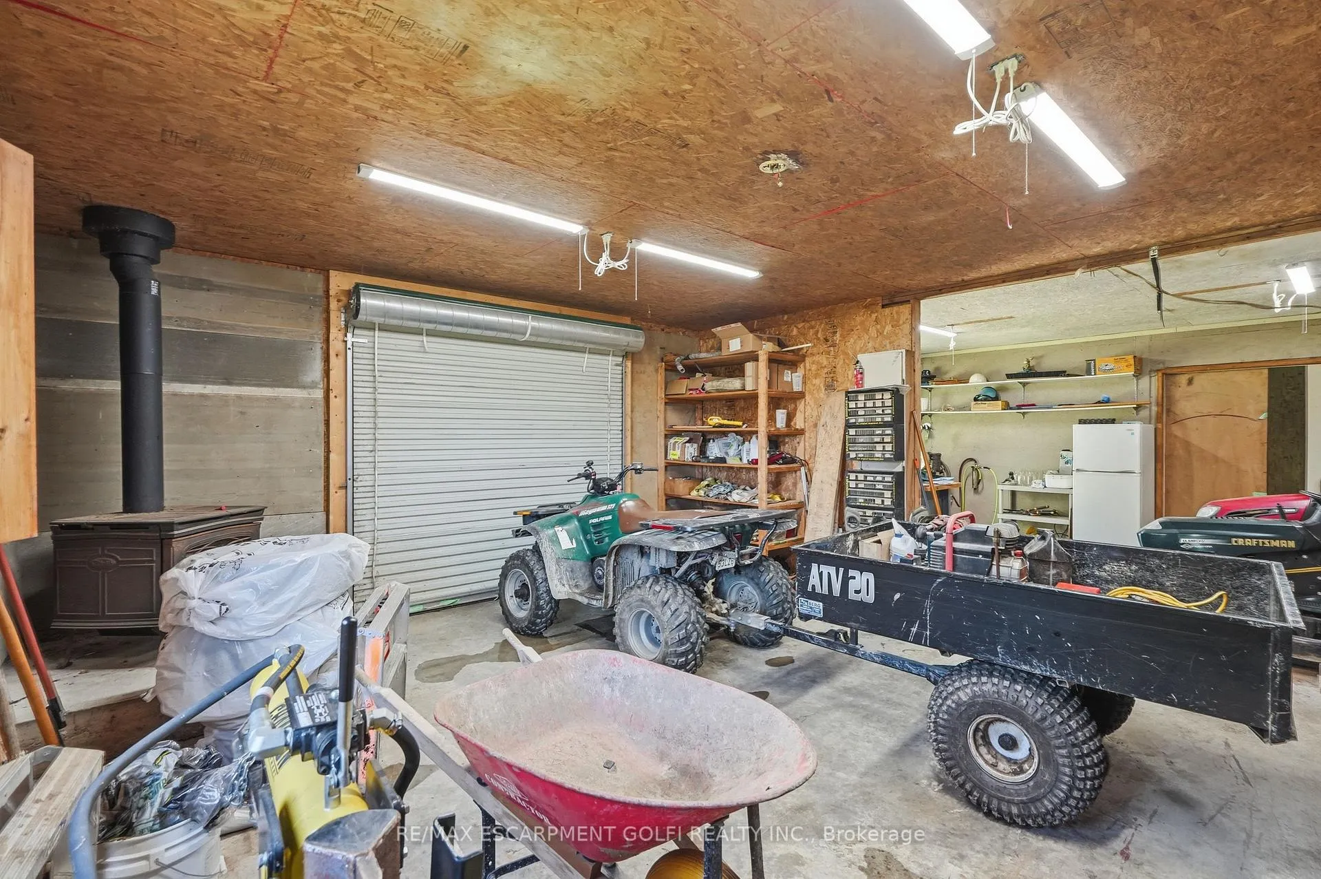Photo 23 of 5153 Berry Road, Hamilton, Rural Glanbrook — HOMEH