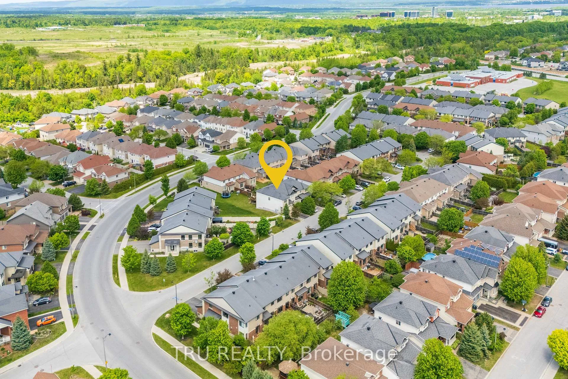 Photo 6 of 1019 Ottenbrite Crescent, Ottawa, Kanata - Kanata Lakes/Heritage Hills — HOMEH