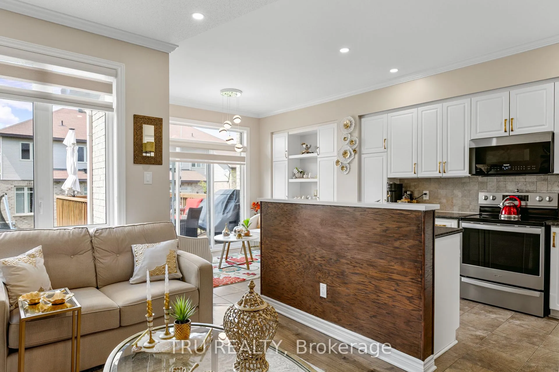 Photo 20 of 1019 Ottenbrite Crescent, Ottawa, Kanata - Kanata Lakes/Heritage Hills — HOMEH