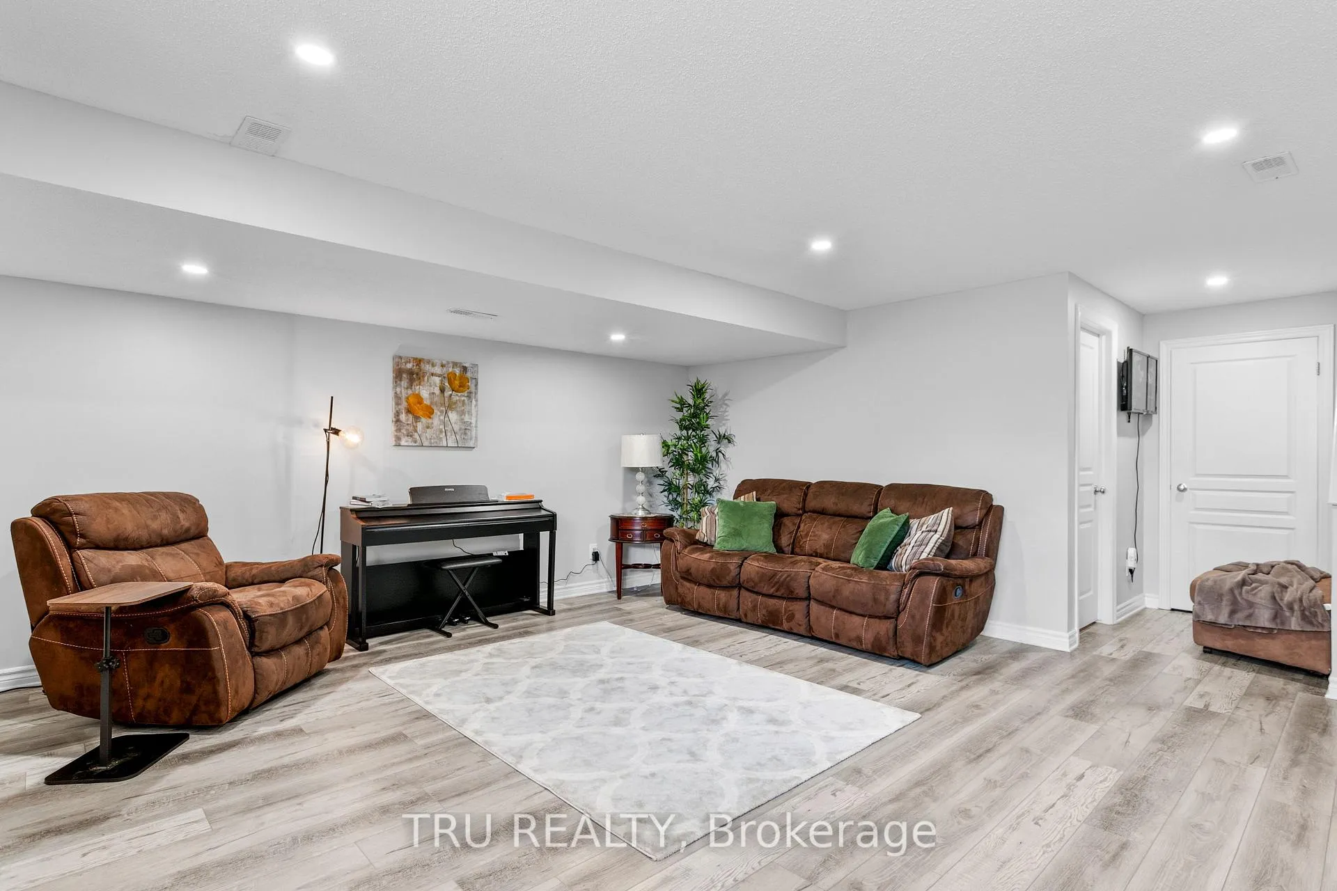 Photo 40 of 1019 Ottenbrite Crescent, Ottawa, Kanata - Kanata Lakes/Heritage Hills — HOMEH