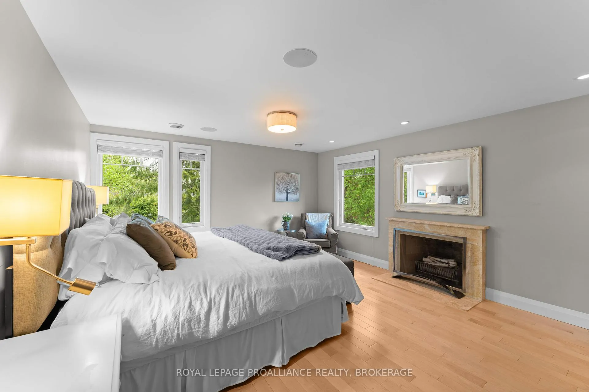 Photo 21 of 29 Hillcroft Drive, Kingston, Central City East — HOMEH