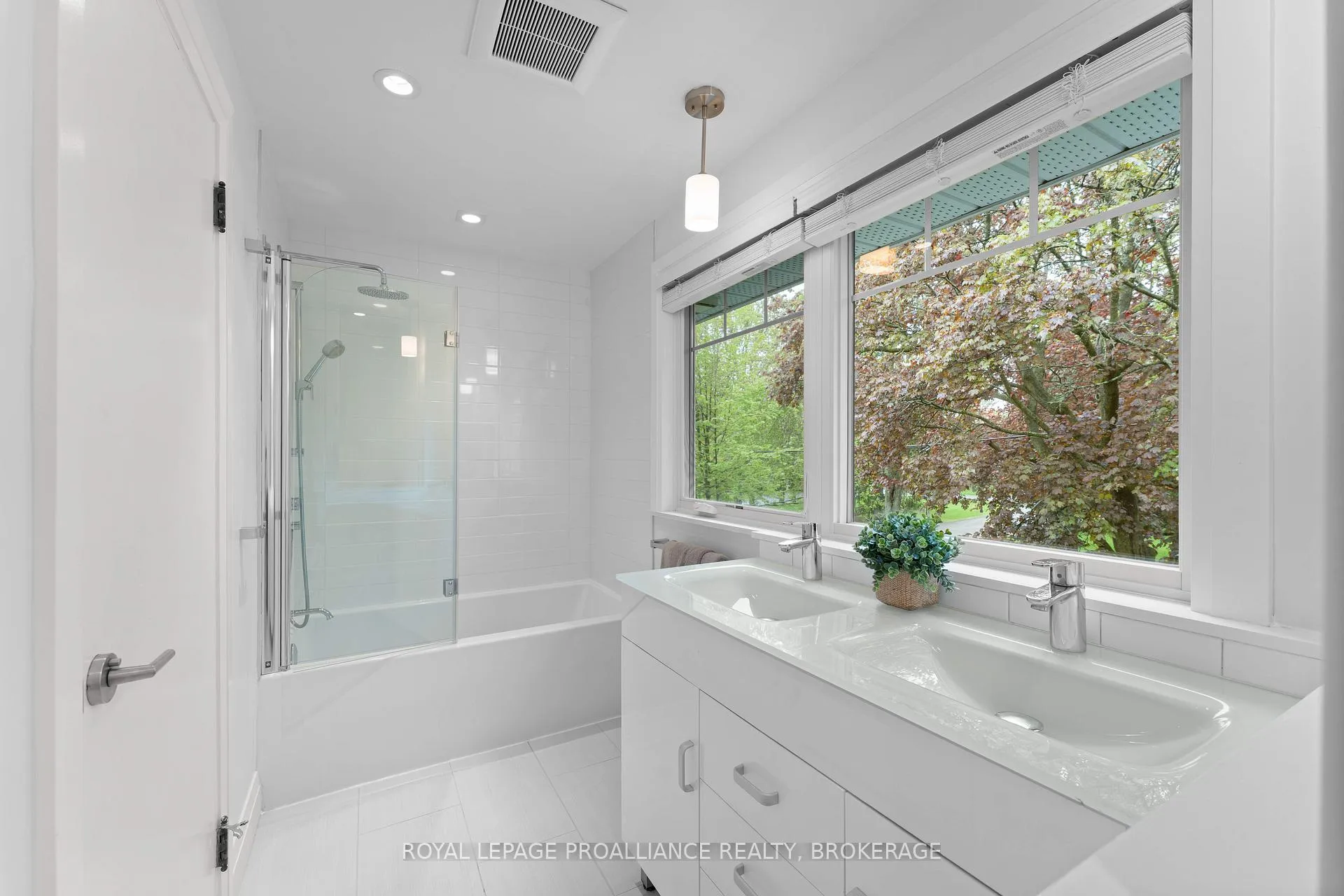 Photo 28 of 29 Hillcroft Drive, Kingston, Central City East — HOMEH
