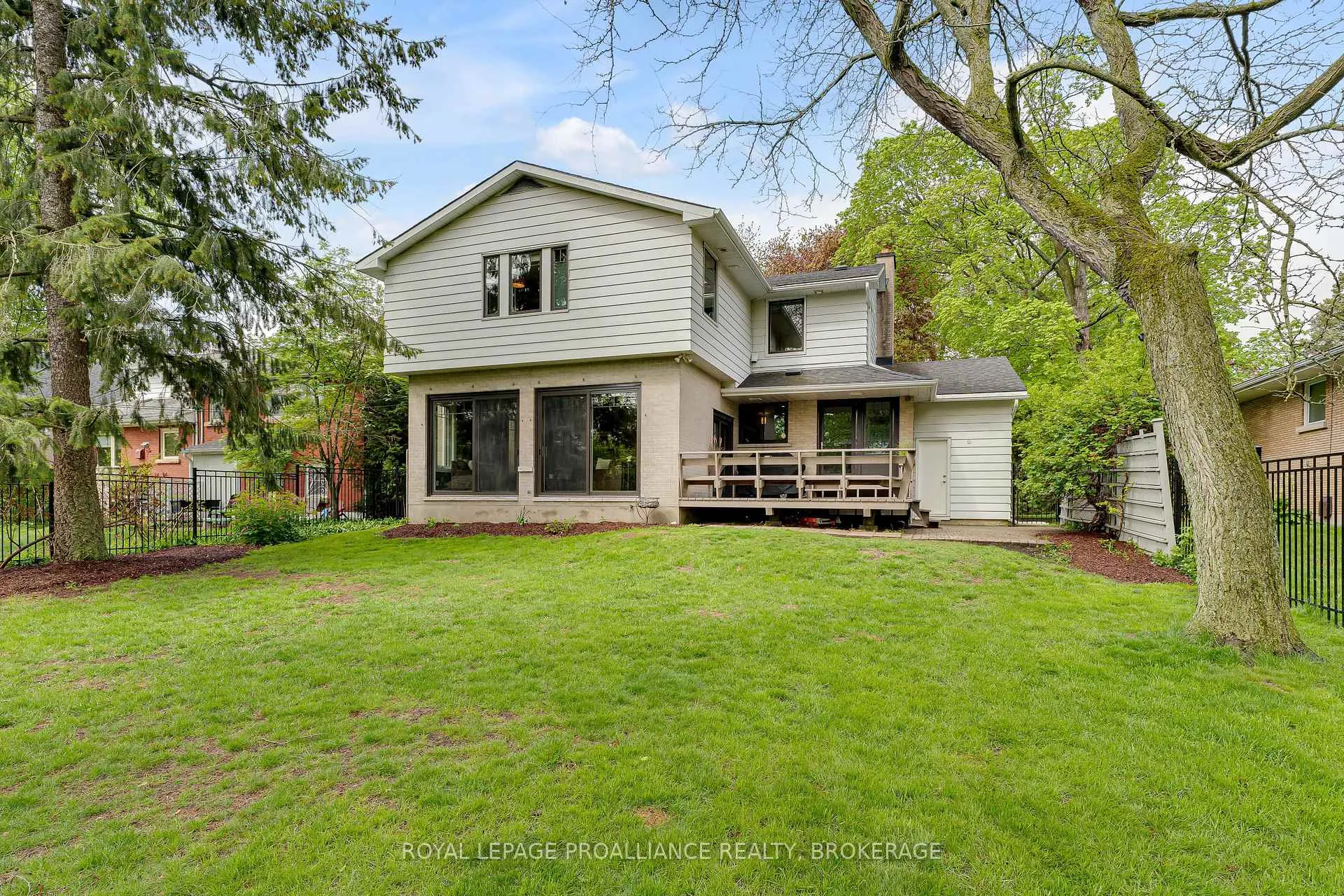 Photo 38 of 29 Hillcroft Drive, Kingston, Central City East — HOMEH