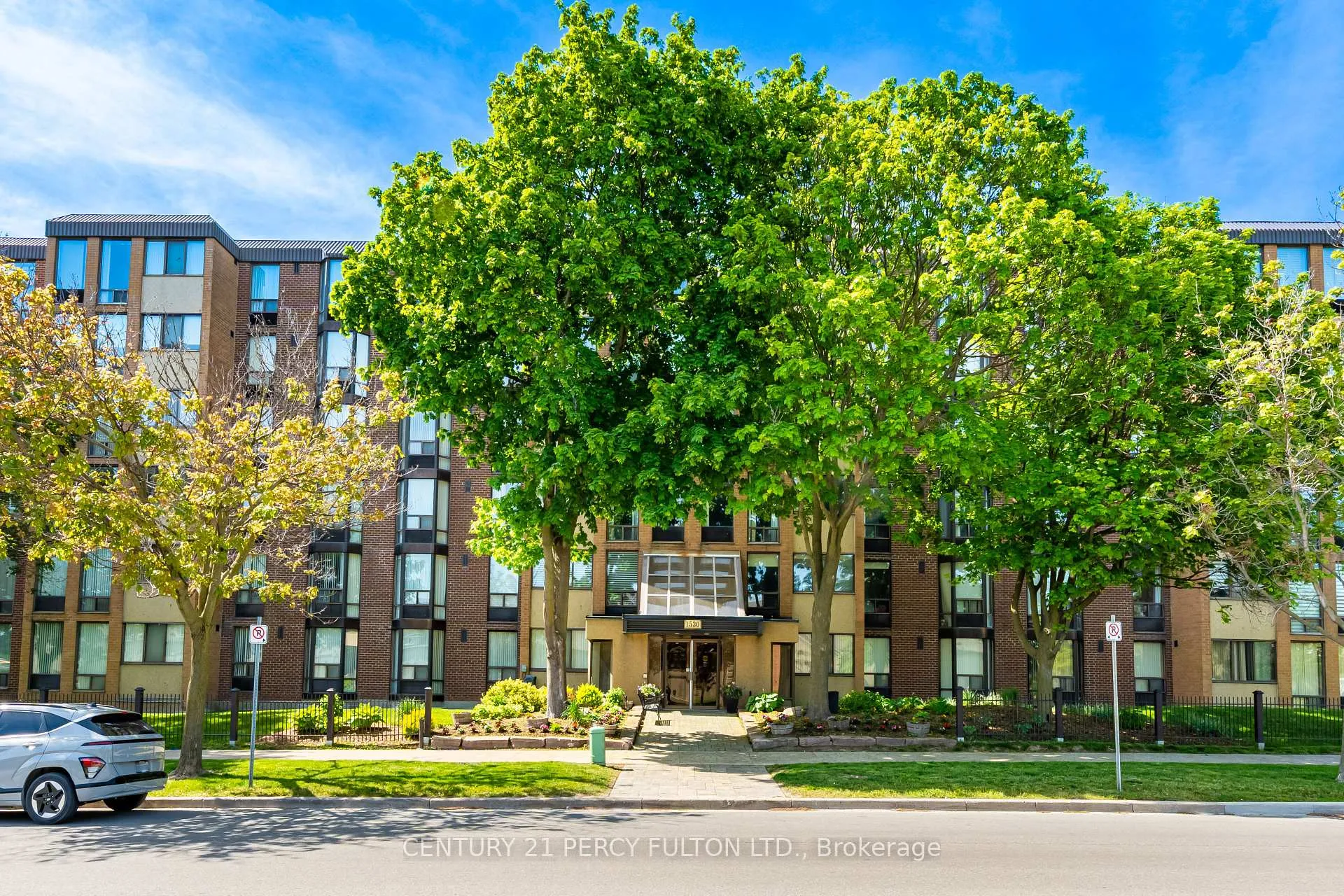 Photo 1 of Unit 601, 1530 Pickering Parkway, Pickering, Town Centre — HOMEH