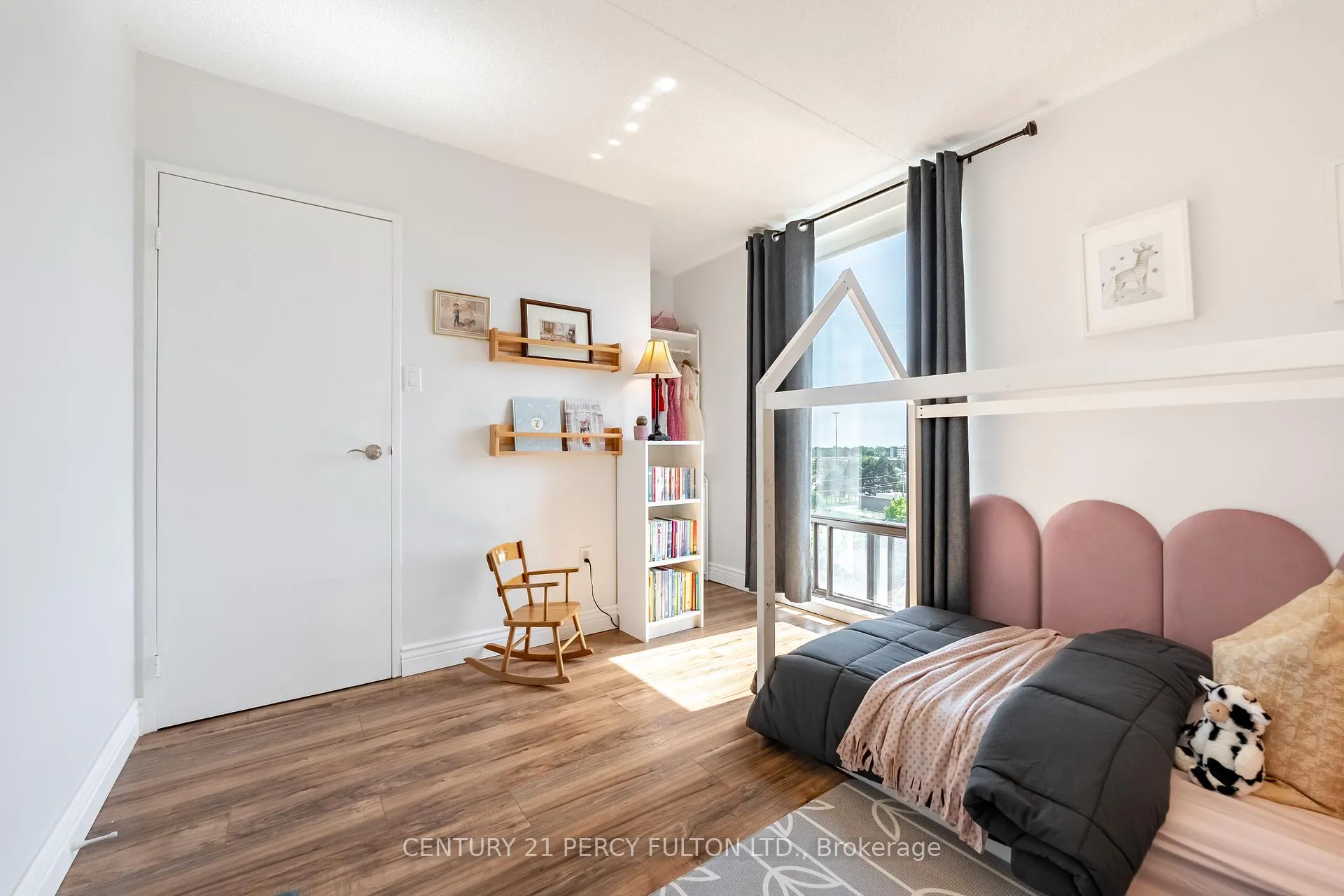 Photo 22 of Unit 601, 1530 Pickering Parkway, Pickering, Town Centre — HOMEH