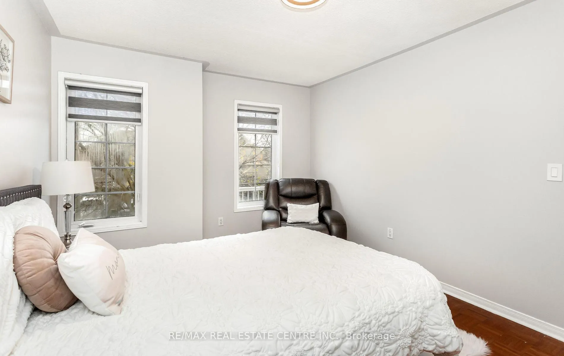Photo 30 of 58 Knightswood Crescent, Brampton, Fletcher's Meadow — HOMEH
