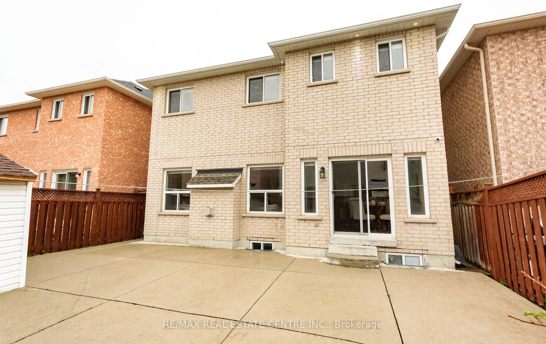 Photo 43 of 58 Knightswood Crescent, Brampton, Fletcher's Meadow — HOMEH