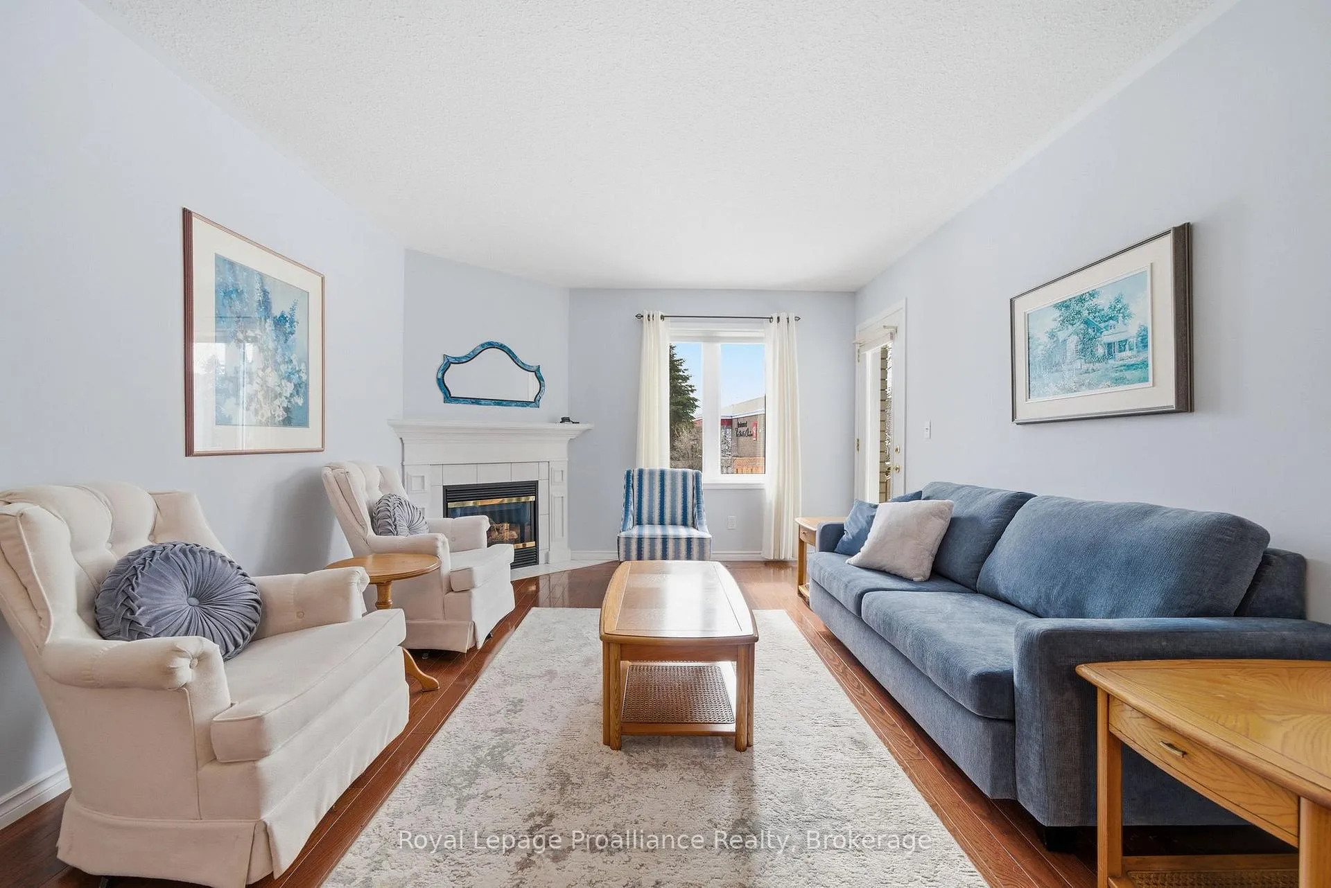 Photo 16 of 17 Pinegrove Court, Belleville, Belleville Ward — HOMEH